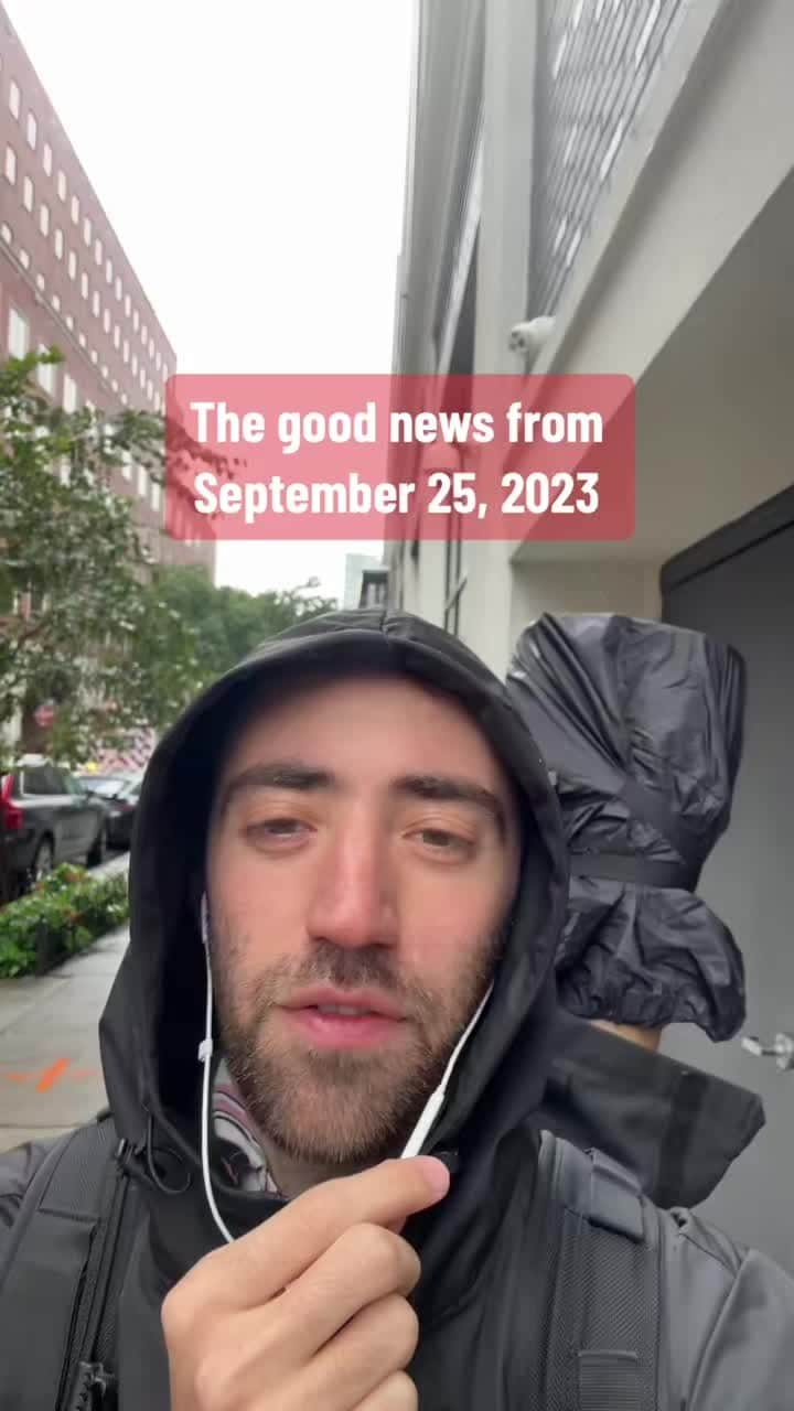 Jacob Simonのインスタグラム：「It’s dark and rainy and windy… but I’m back! Here’s today’s good news 💚. #ftfaot #forthefirstandonlytime #september25 #goodnews 🎶 Music by Tristan Arostegui & Hunter Hanson」