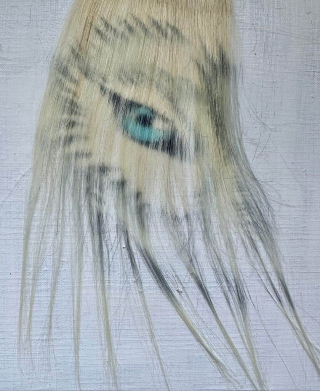 河野富広さんのインスタグラム写真 - (河野富広Instagram)「Commission fancy wig for @xgofficial  🐺 🐺 🐺  Chisa is wearing red eye and blue eye . #tomikonowig#tomihirokonokonomad#konomadeditions  #fancywigs#tomikonofancywig #xg#chisa#xglxNEWDNA」9月25日 18時21分 - tomikono_wig