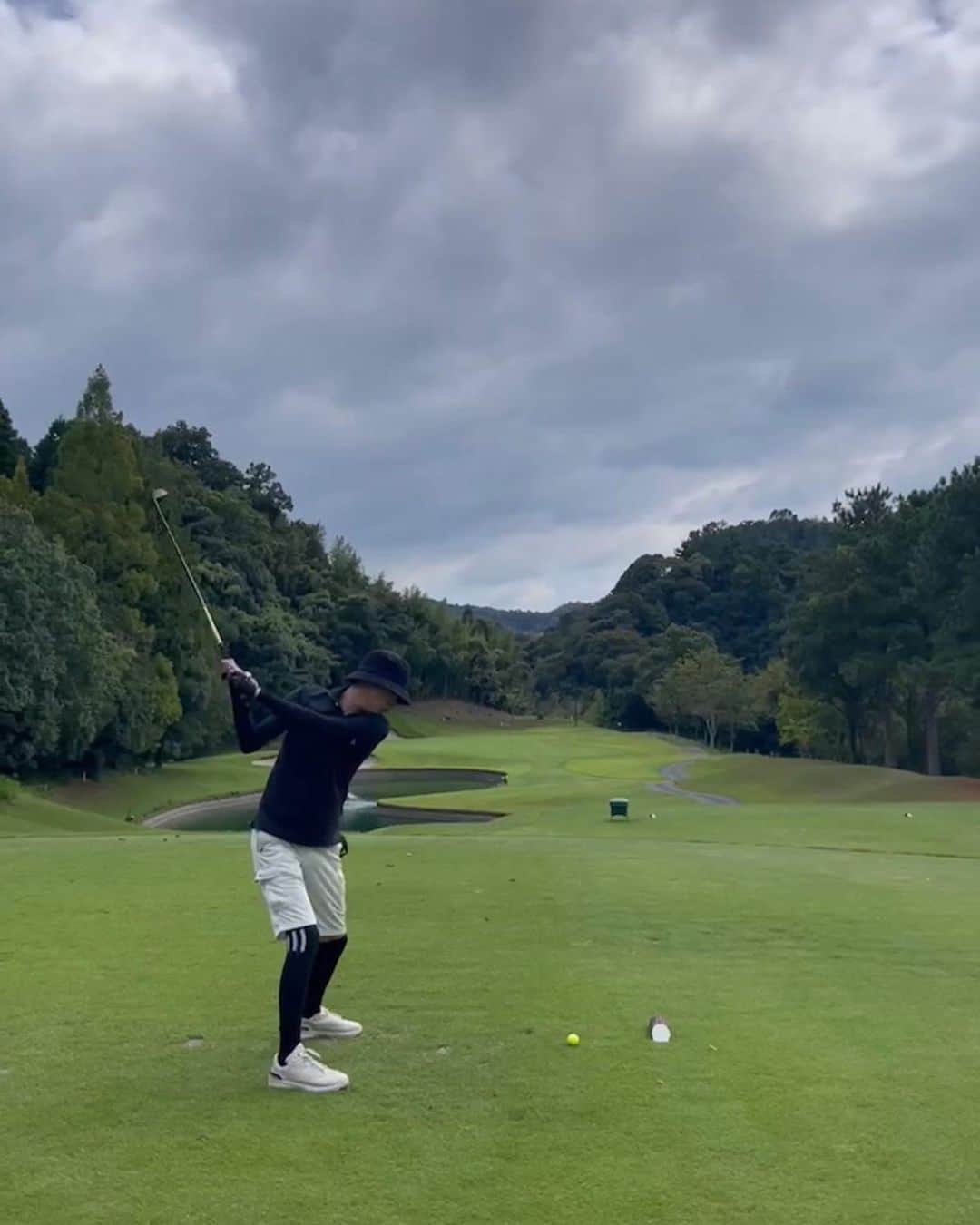 藤井達也さんのインスタグラム写真 - (藤井達也Instagram)「YouTubeの関連ゴルフしか出てこないw 成長記録で残しときます⛳️  #ゴルフ」9月25日 18時15分 - fujii_tatsuya0525