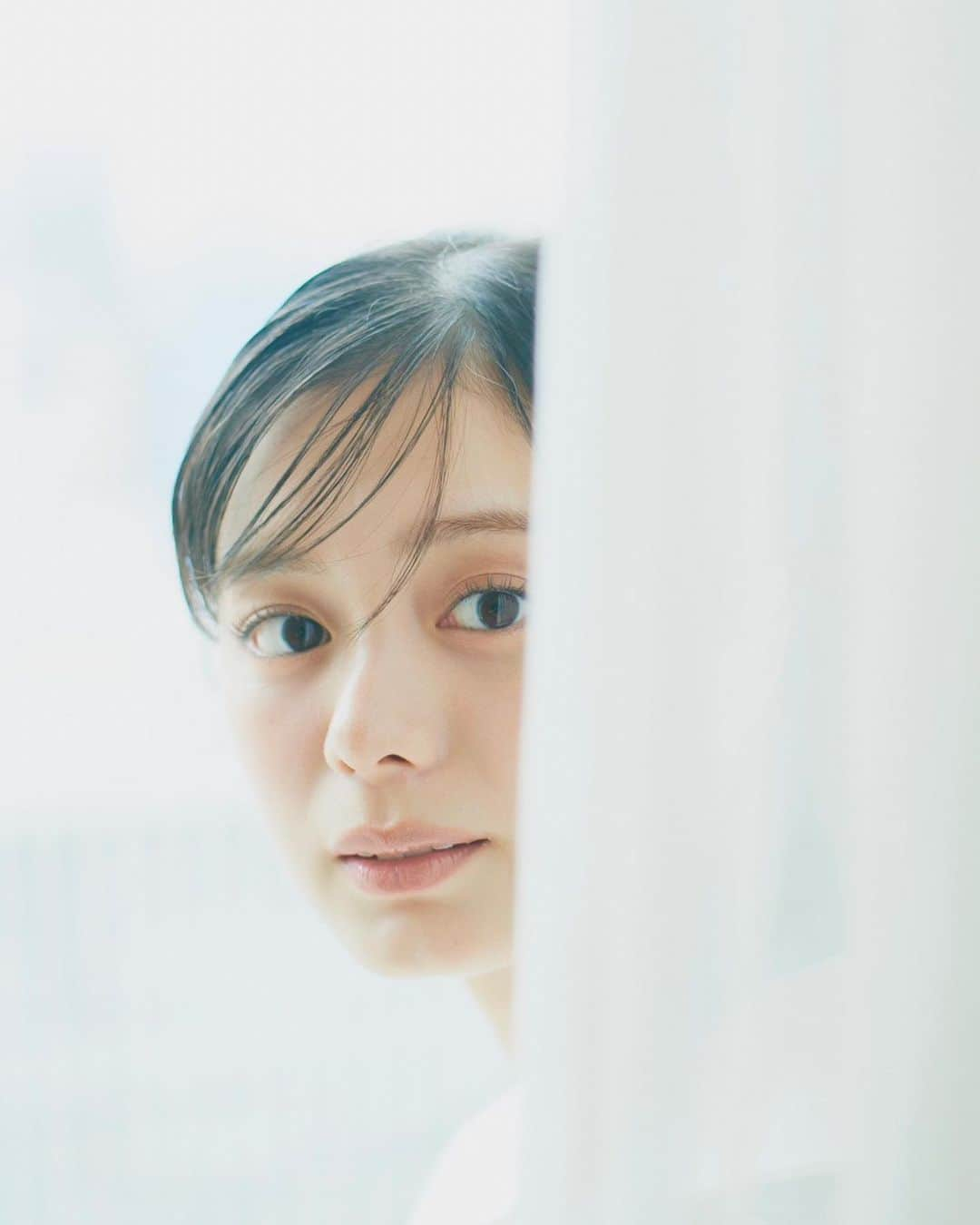 紺野彩夏さんのインスタグラム写真 - (紺野彩夏Instagram)「non-no11月号🍂 もうチェックしてくれましたか？？  どの企画ももちろん大好きなのですが、投資バッグの企画が個人的にお気に入りです☺︎  まだの方はぜひチェックしてください〜🐰」9月25日 18時19分 - ayaka_konno_official