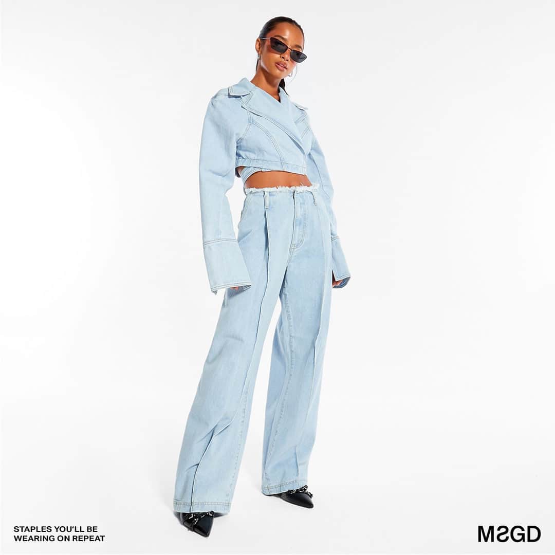 MISSGUIDEDさんのインスタグラム写真 - (MISSGUIDEDInstagram)「Denim '23 ☁ Shop the looks now through the link in bio #missguided」9月25日 19時00分 - missguided