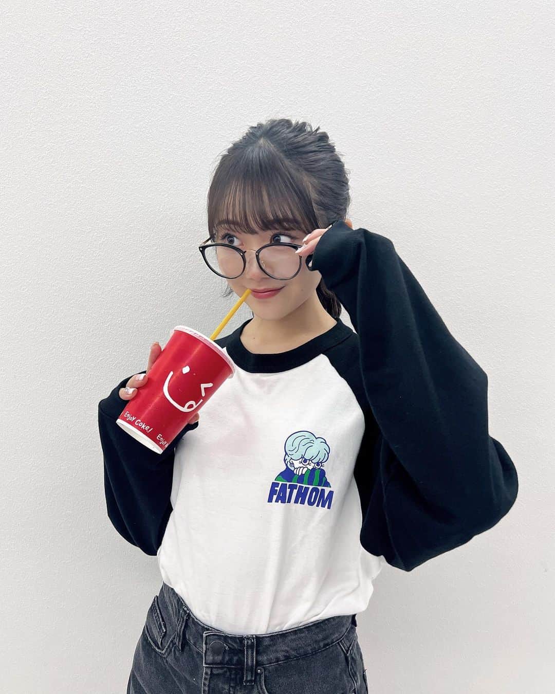 のインスタグラム：「🍿🥤」