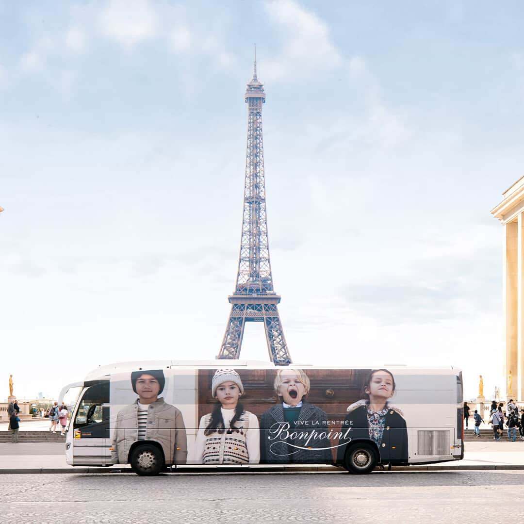 bonpointのインスタグラム：「Bonpoint FW23 | Our favorite stop: the Eiffel Tower. ​ Discover the new Fall-Winter 2023 campaign in the streets of Paris. ​  #Bonpoint」