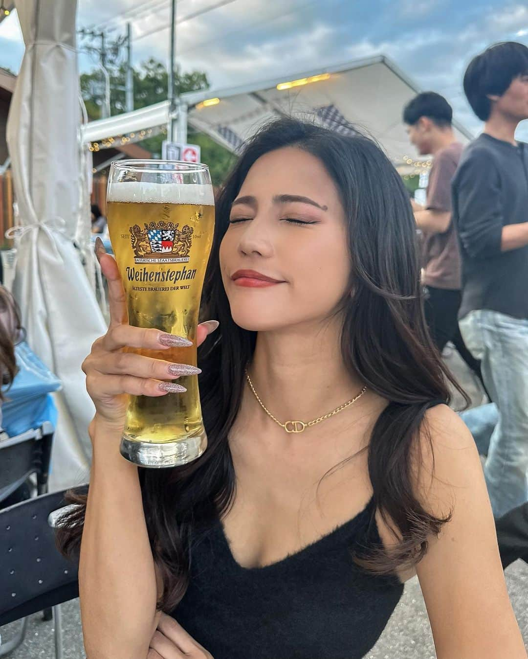 Marika Kajiwaraさんのインスタグラム写真 - (Marika KajiwaraInstagram)「オクトーバーフェスト🍻♡ ＊ ビール飲むとすぐお腹いっぱいになるから 普段は飲むこと少ないけど、やっぱり美味しい💗 ついつい沢山飲んじゃった🤤 ＊ ＊ ＊ #オクトーバーフェスト #てんしば #クラフトビール」9月25日 19時07分 - marika__kw