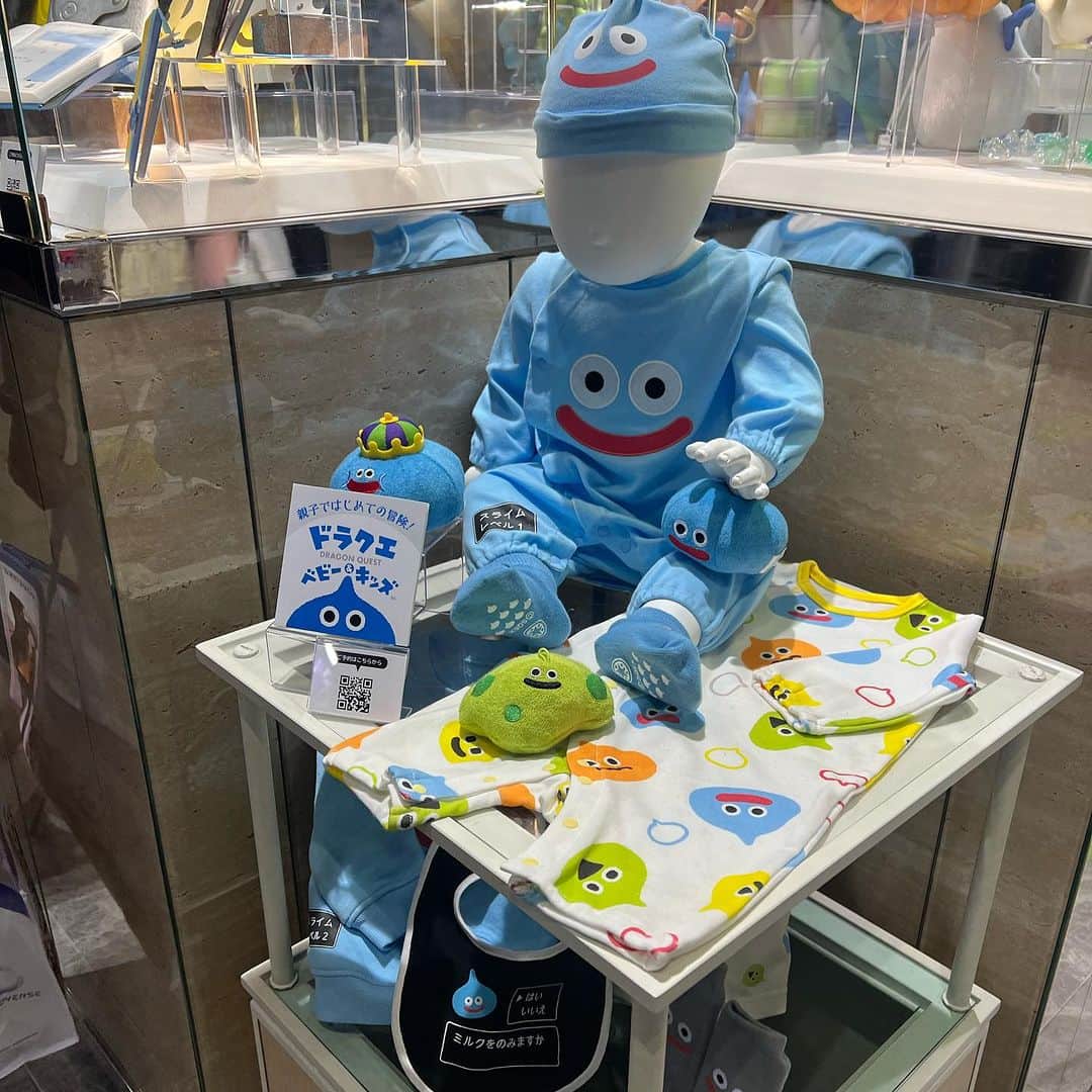 ひらのっちさんのインスタグラム写真 - (ひらのっちInstagram)「東京ゲームショウ2023行ってきました！モンハンNOW、ディアブロス祭り状態で、会場外に亜種が2匹✨プロスハンマーでリオレウスと2ショも取れて最高でした😆 #東京ゲームショウ2023 #東京ゲームショウ #tgs #tgs2023 #モンハンNOW #MHNow #モンハンnowフレンド募集 #ディアブロス #ディアブロス亜種 #リオレウス」9月25日 19時30分 - hiranocchi