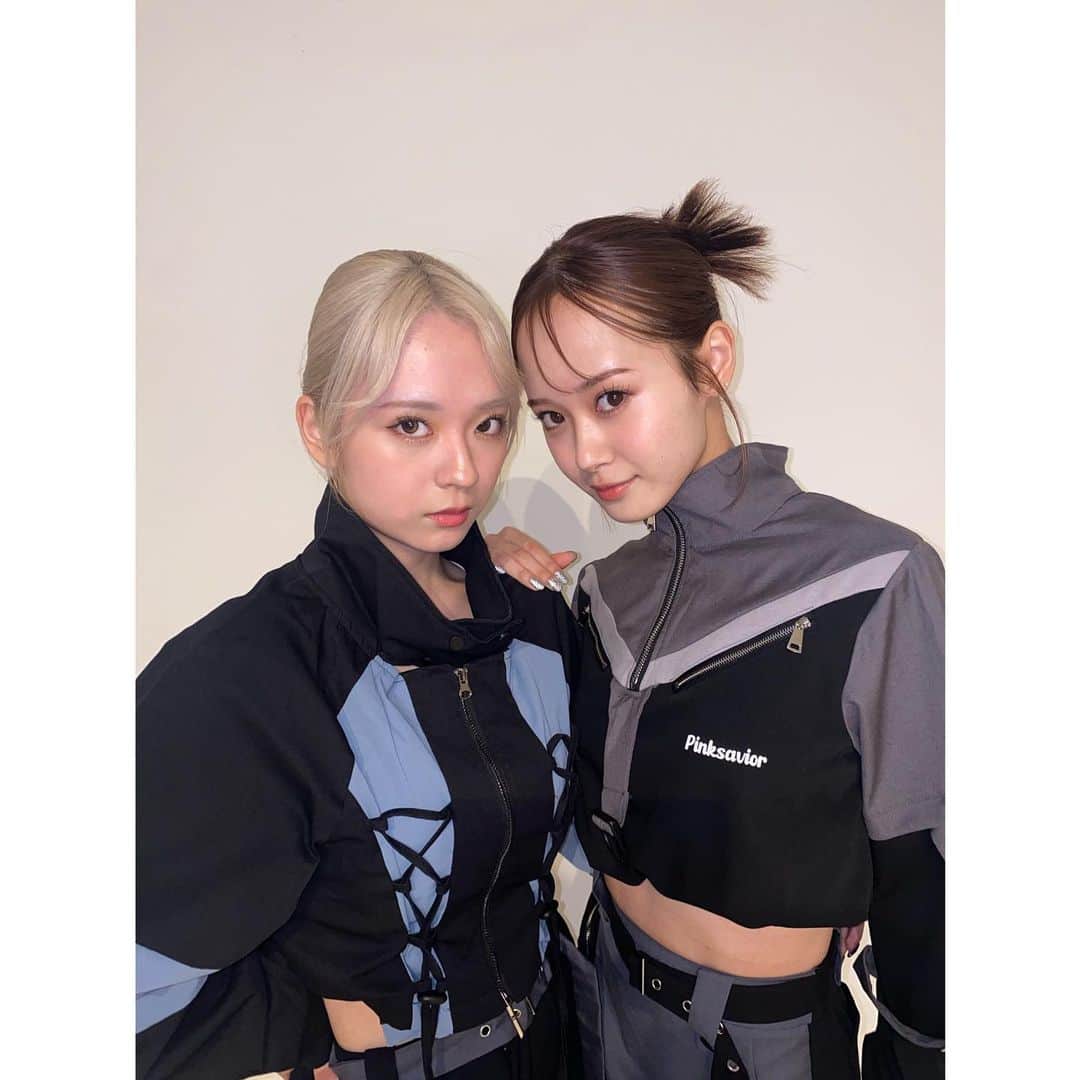 植田真白のインスタグラム：「💜👸🩷」