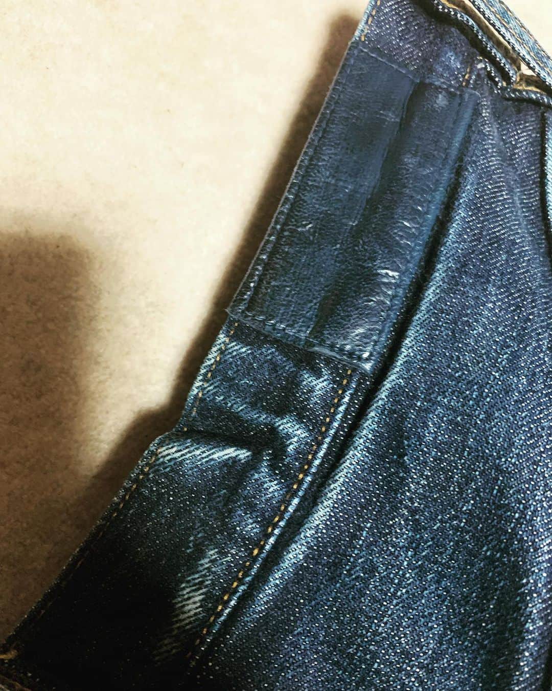 BIG JOHNさんのインスタグラム写真 - (BIG JOHNInstagram)「My RARE Jeans which is Flagship model. 　 A Pioneer in Japanese Jeans   -BIG JOHN- From KOJIMA to the world.  ◽️TOYOTA @bigjohnshop  @bigjohnjeans  ◽️A pioneer in Japanese Jeans   -BIG JOHN-    from KOJIMA to the world ◽️   TOYOTA (staff)  #BIGJOHN #bigjohn #RARE#倉敷 #KOJIMA #JEANS #jeans #okayama #denim #TOYOTA #kojimajeans#okayamadenim#japanmade#madeinjapan#original #RAREJEANS  #育てる #ビッグジョン #児島　#ジーンズストリート  #岡山県　#365daysoffade #瀬戸大橋　#indigoinvitational 　#最高の色落ち　#坂本藍聖　#XXXXEXTRA  #姫路　#レザー　#ベルト」9月25日 20時06分 - bigjohnjeans