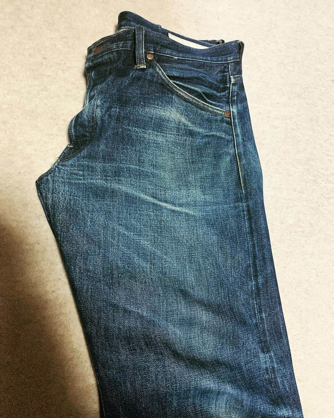 BIG JOHNさんのインスタグラム写真 - (BIG JOHNInstagram)「My RARE Jeans which is Flagship model. 　 A Pioneer in Japanese Jeans   -BIG JOHN- From KOJIMA to the world.  ◽️TOYOTA @bigjohnshop  @bigjohnjeans  ◽️A pioneer in Japanese Jeans   -BIG JOHN-    from KOJIMA to the world ◽️   TOYOTA (staff)  #BIGJOHN #bigjohn #RARE#倉敷 #KOJIMA #JEANS #jeans #okayama #denim #TOYOTA #kojimajeans#okayamadenim#japanmade#madeinjapan#original #RAREJEANS  #育てる #ビッグジョン #児島　#ジーンズストリート  #岡山県　#365daysoffade #瀬戸大橋　#indigoinvitational 　#最高の色落ち　#坂本藍聖　#XXXXEXTRA  #姫路　#レザー　#ベルト」9月25日 20時06分 - bigjohnjeans