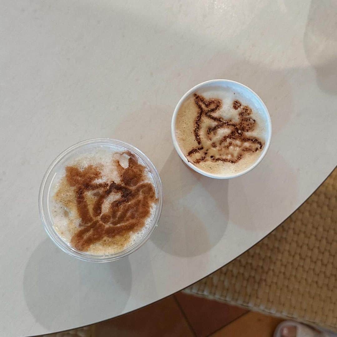 Lisaのインスタグラム：「何に見える？🥹笑」