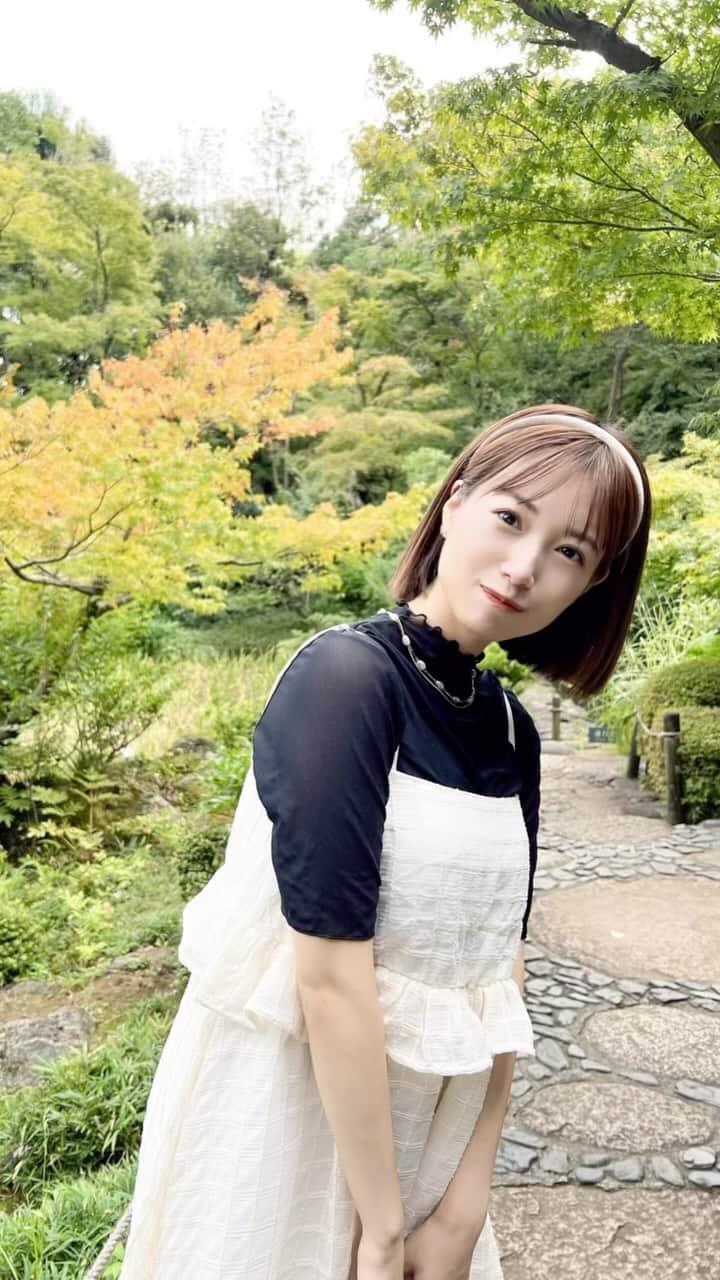 のインスタグラム：「素敵な場所だったなぁ🍃 東京じゃないみたいだった☺️リフレッシュ🌳  太宰府天満宮のスタバと同じ隈研吾さんの建物好き♡  今日からAmy autumn "LAYERED"通常販売スタートです💍🤍 プレオーダーで人気No.1だったカチューシャ♡サイドの"A"がポイント✨ 他にも可愛いアイテム沢山なのでぜひサイトチェックして下さい🥰  #Amy#Amyaccessory#miroamurette#ミロアミュレット#カチューシャ#ネックレス」