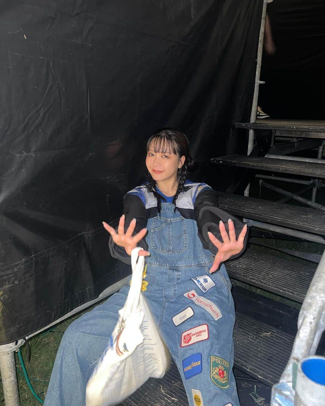 山下恵奈さんのインスタグラム写真 - (山下恵奈Instagram)「OKINAWA COLLECTION 2023ありがとうございました🙇🏻‍♀️🌊🧡 毎回みんなの声援の中歩けてとっても楽しいです🥰 たくさんうちわも見えたよ〜！ 配信で見てくれた子もありがとう🫶🏻」9月25日 21時03分 - ena_pi25