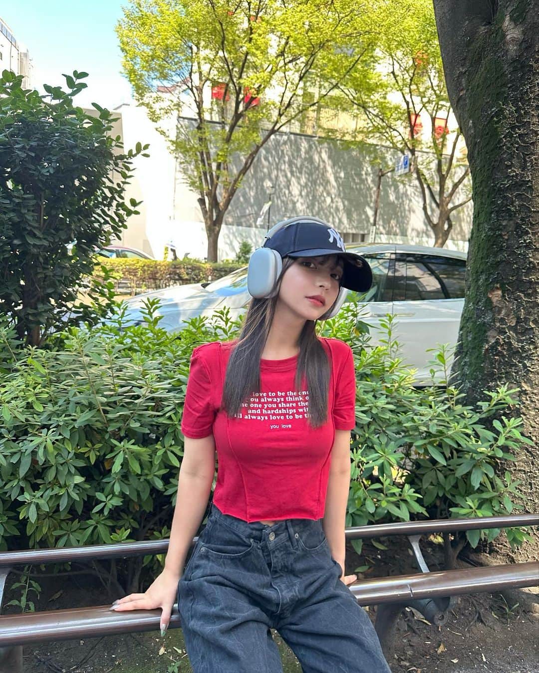 平尾優美花（ゆみちぃ）のインスタグラム：「いきなり涼しくなってきたので、焦って夏投稿します🌻 私服たちまとめ〜☺︎ #148cmコーデ」