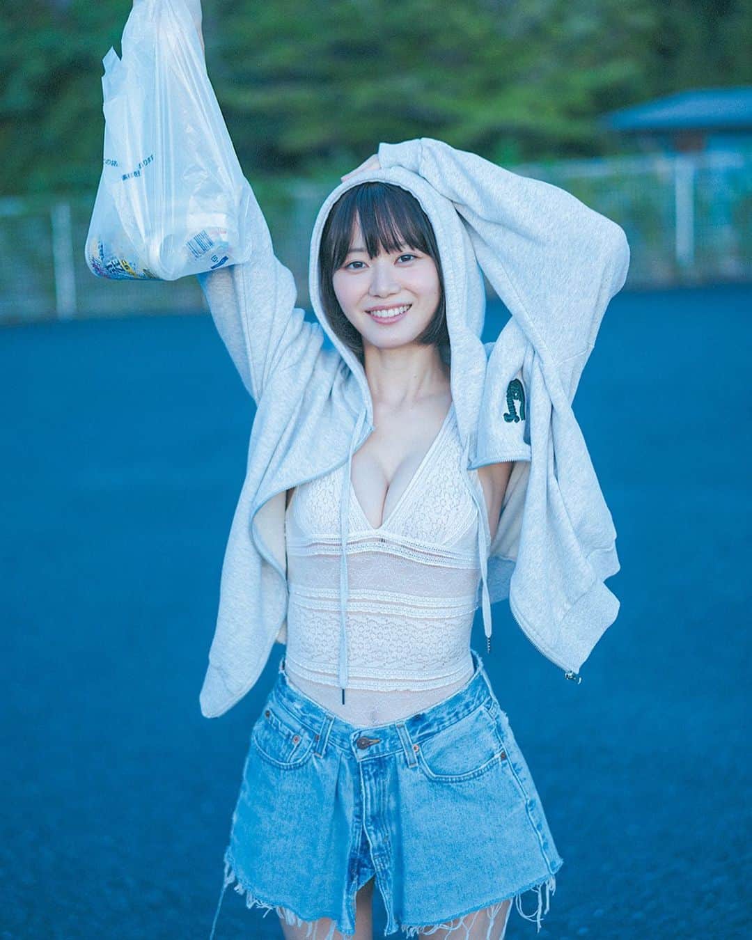 いけちゃんのインスタグラム：「いけと過ごす夏の終わり🍉🫧」
