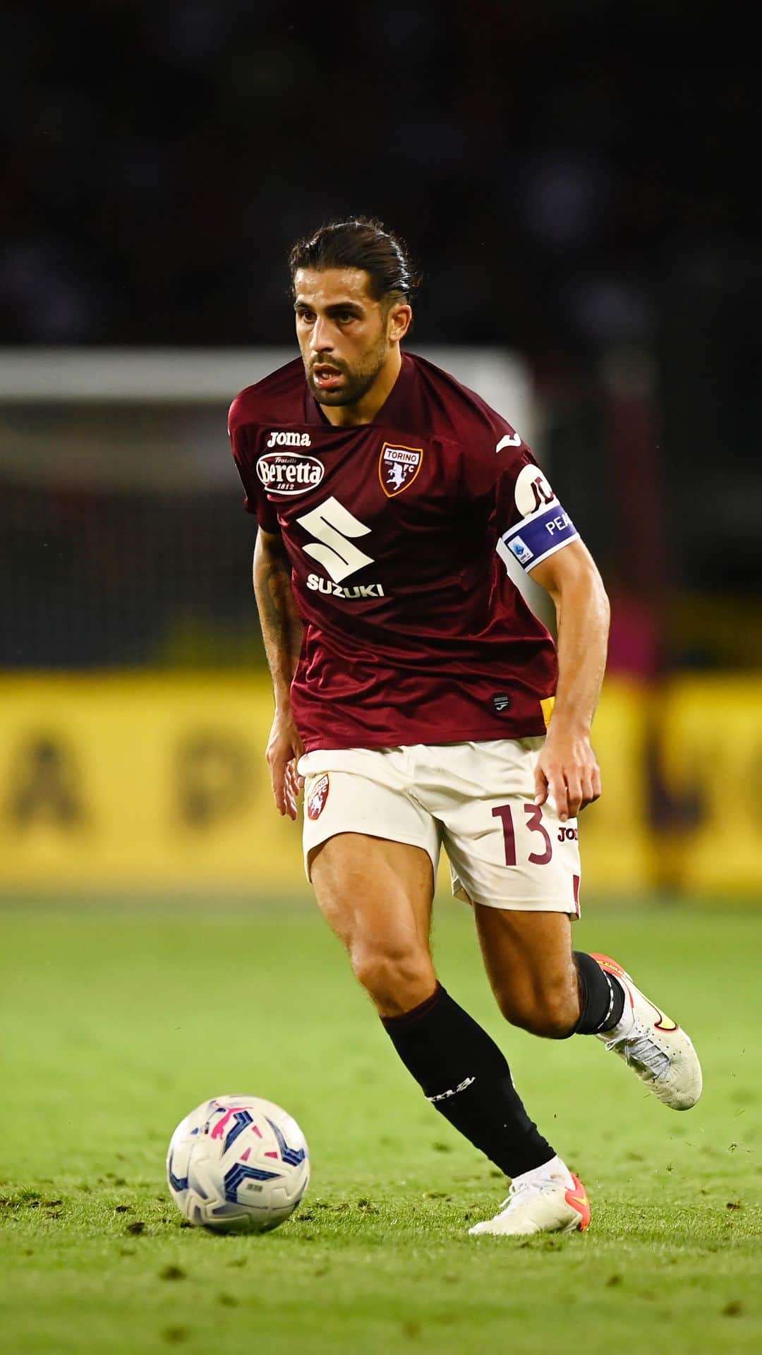 のインスタグラム：「𝑫𝑶𝑵 𝑹𝑰𝑪𝑨𝑹𝑫𝑶 🤠   #SFT | #TorinoRoma」