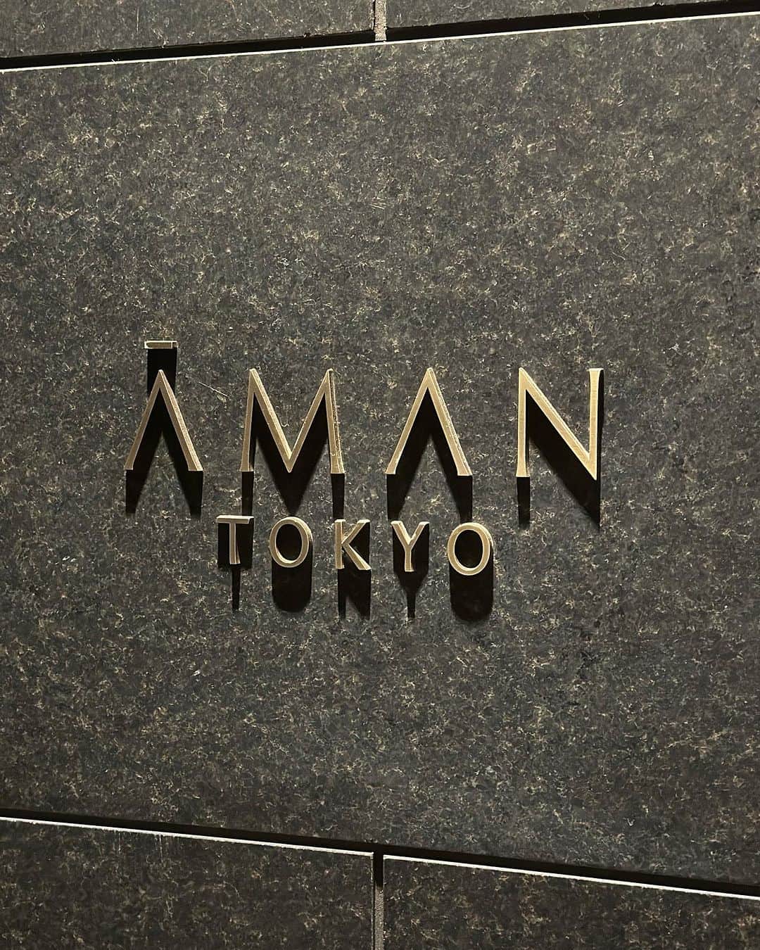 ベリッシモ・フランチェスコさんのインスタグラム写真 - (ベリッシモ・フランチェスコInstagram)「Buonasera🌙Italian night at Arva, Aman Tokyo🥂✨ お疲れ様です！今宵はアマン東京のアルヴァで夕飯。😋🍾 Uno spaghettino ai ricci di mare da Arva con lo champagnino… e molto altro ancora😂 #ベリッシモ #料理研究家 #イタリア人 #イタリア料理研究家 #イタリア料理研究家ベリッシモフランチェスコ #アマン東京 #アマン #amantokyo #arvabyaman #アルヴァ #イタリア料理 #イタリアン #パスタ #italian #italianfood #italianstyle #spaghettiairiccidimare #ウニパスタ #seaurchin #luxury #luxurylifestyle #luxuryrestaurant #cheflife #tokyogourmet #グルメ #東京グルメ #vitamondana #ラグジュアリー #お洒落 #carpediem」9月25日 21時46分 - bellissimoyoshi