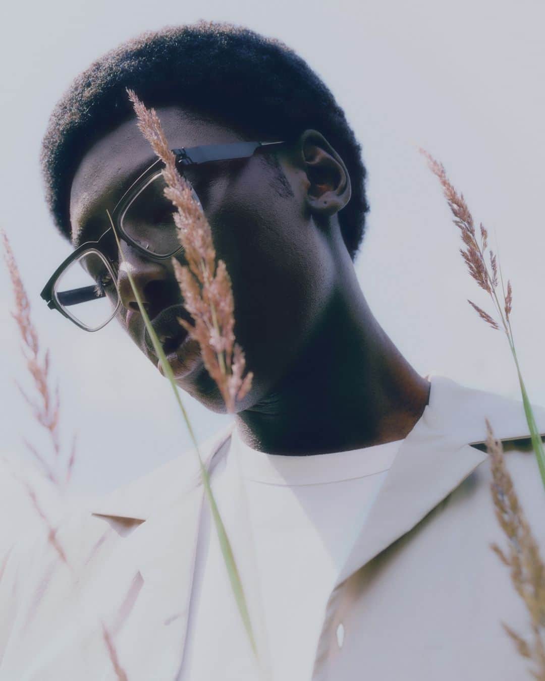 MYKITAのインスタグラム：「A classic silhouette, reinvented for the modern era – @fresh_pape wears optical frame RAYMOND. Handmade from circular materials at the MYKITA HAUS in Berlin.  All campaign styles available now at mykita.com, MYKITA Shops and selected retailers worldwide.  Photography by Ben Beagent @ben088」