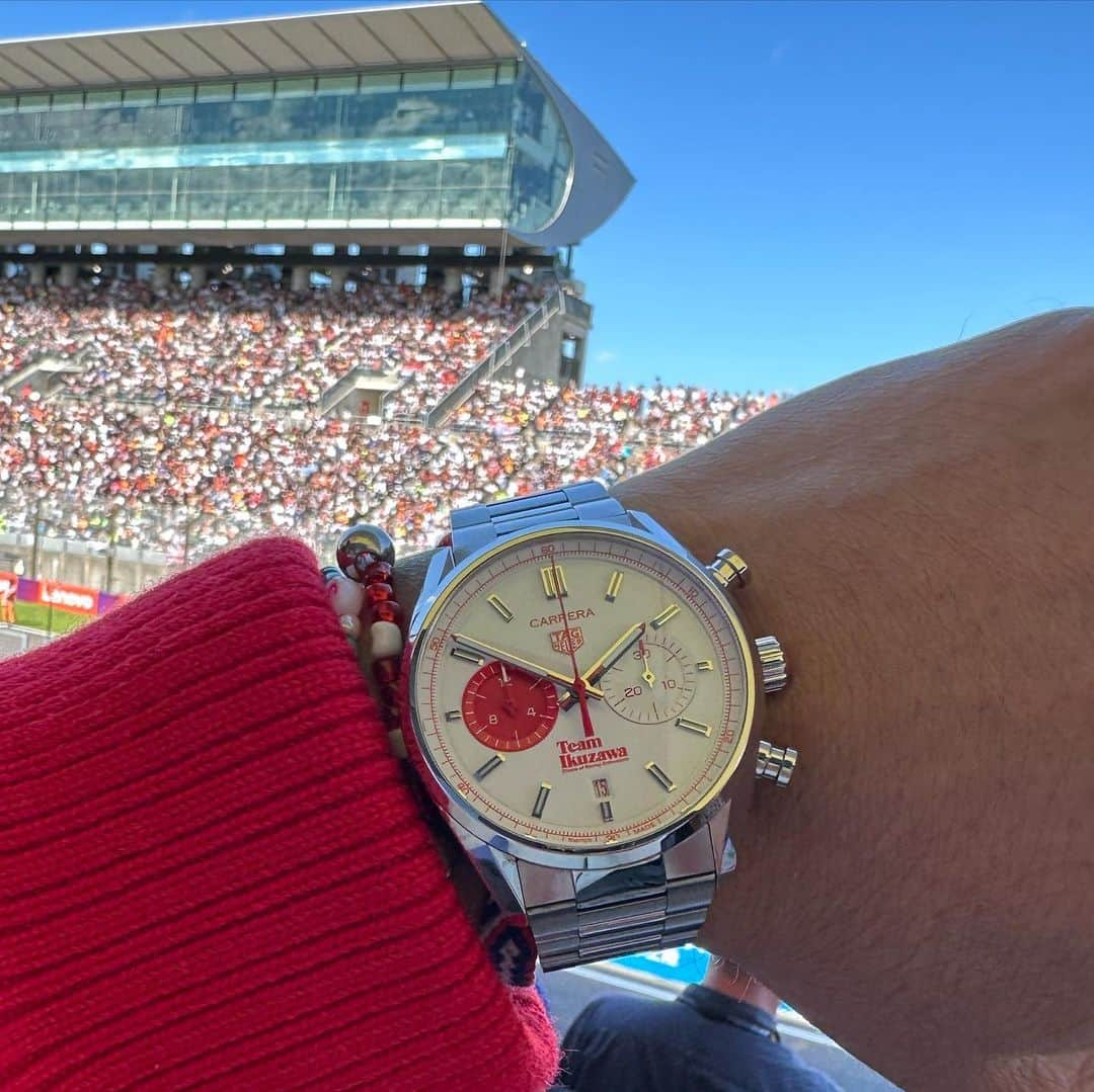 滝沢伸介のインスタグラム：「Formula1 Japanese Grand Prix 🏁🏁🏁🏁🏁🏁🏁🏁🏁🏁 @tagheuer  @teamikuzawa  @redbullracing  @bamfordwatchdepartment」