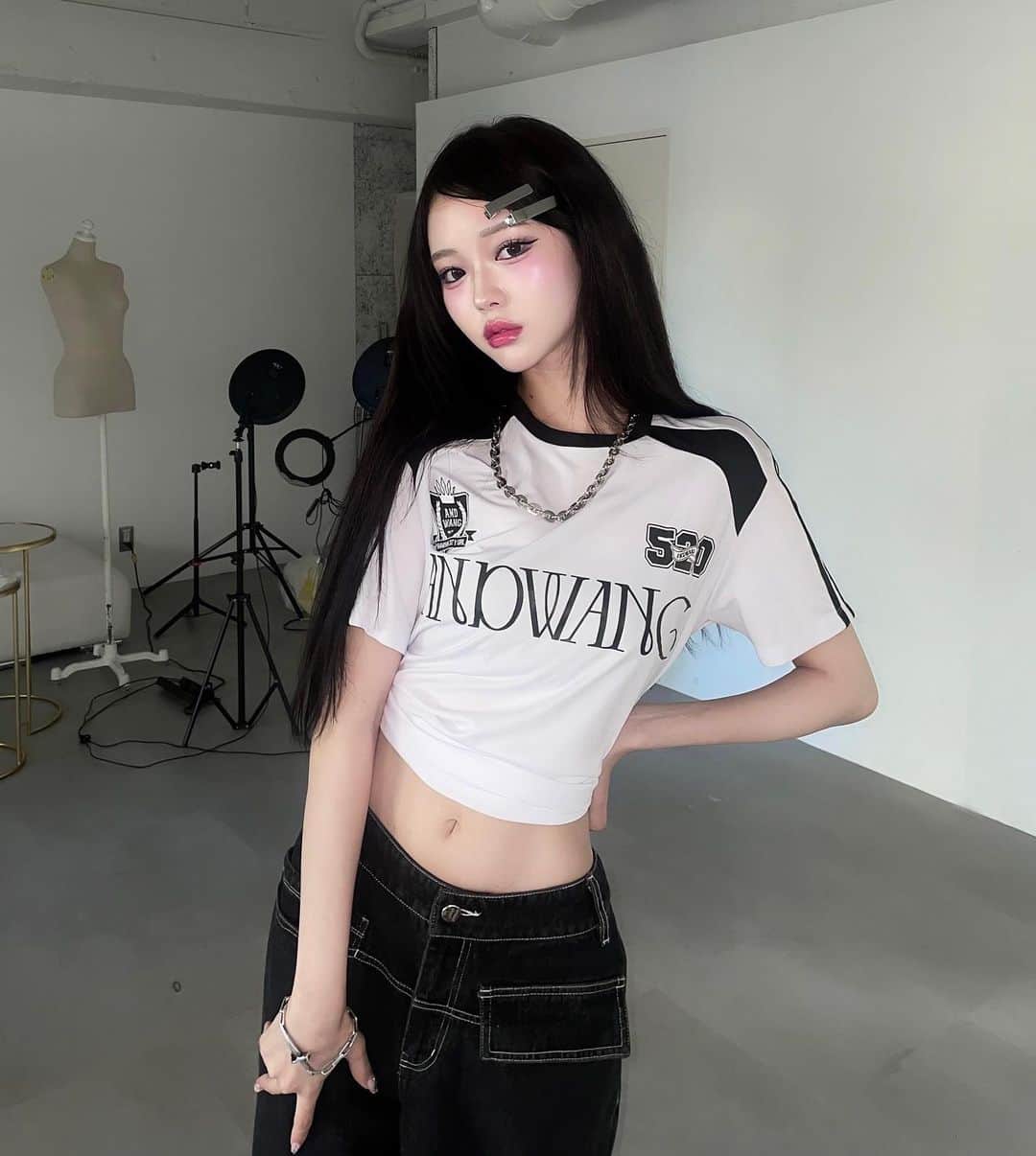 SAKURAのインスタグラム：「⊹ ｡ﾟ⋆ @andwang_official ‧ ﾟ. ˖ ⊹」