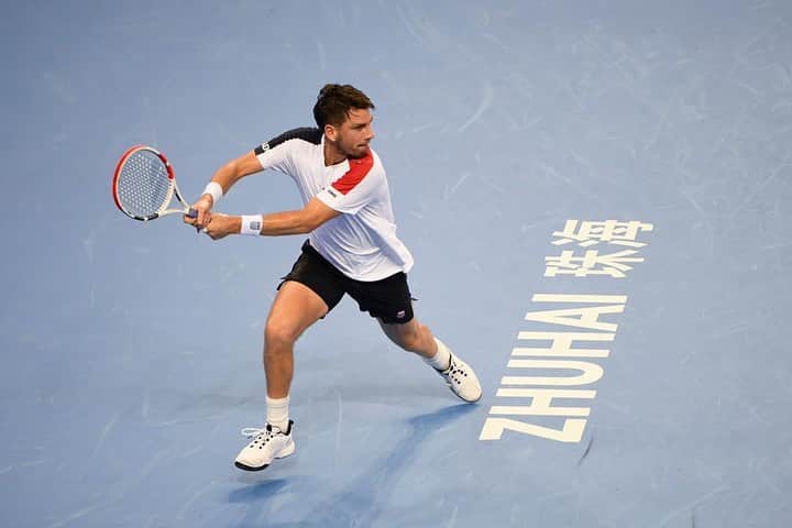 キャメロン・ノリーのインスタグラム：「Great first stop in China, Xièxiè Zhuhai ⚡️🇨🇳✌️」