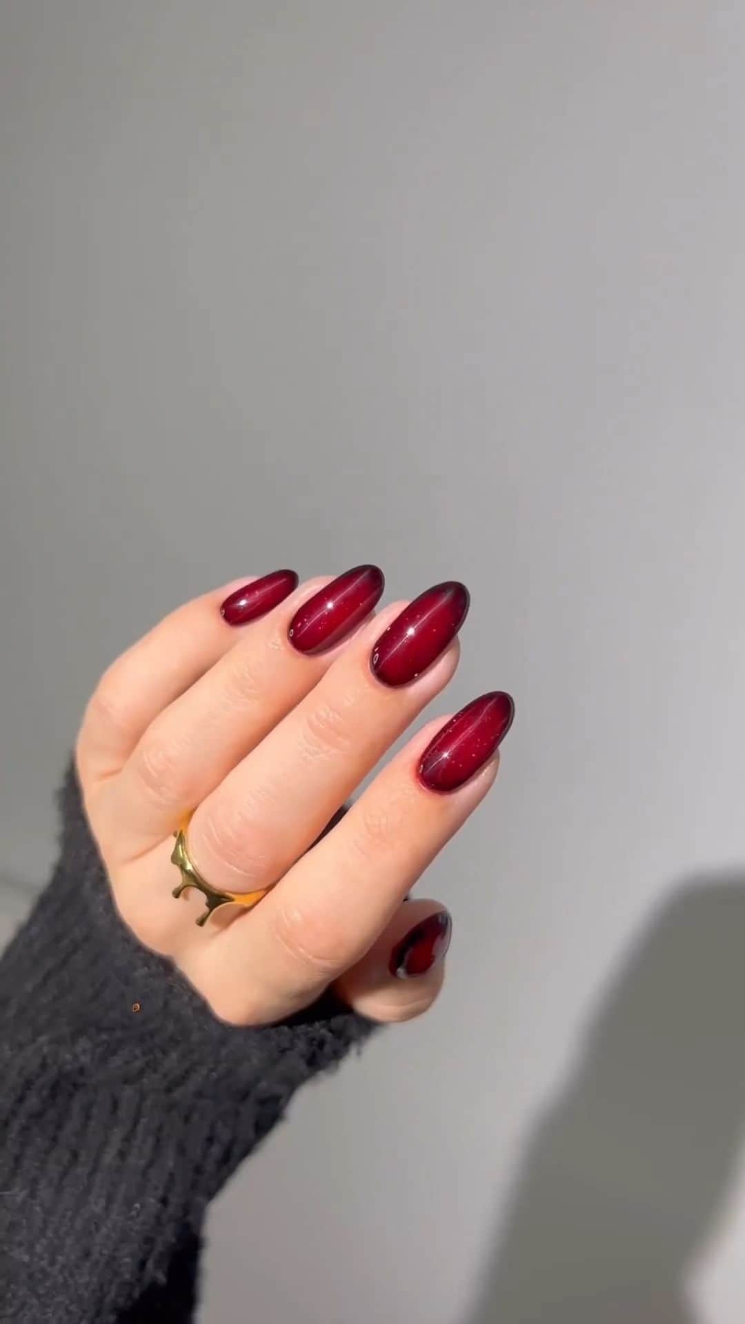 SHEINのインスタグラム：「Spooky SZN manicures to die for 🩸💀🖤@heygreatnails  #SHEINinspo」