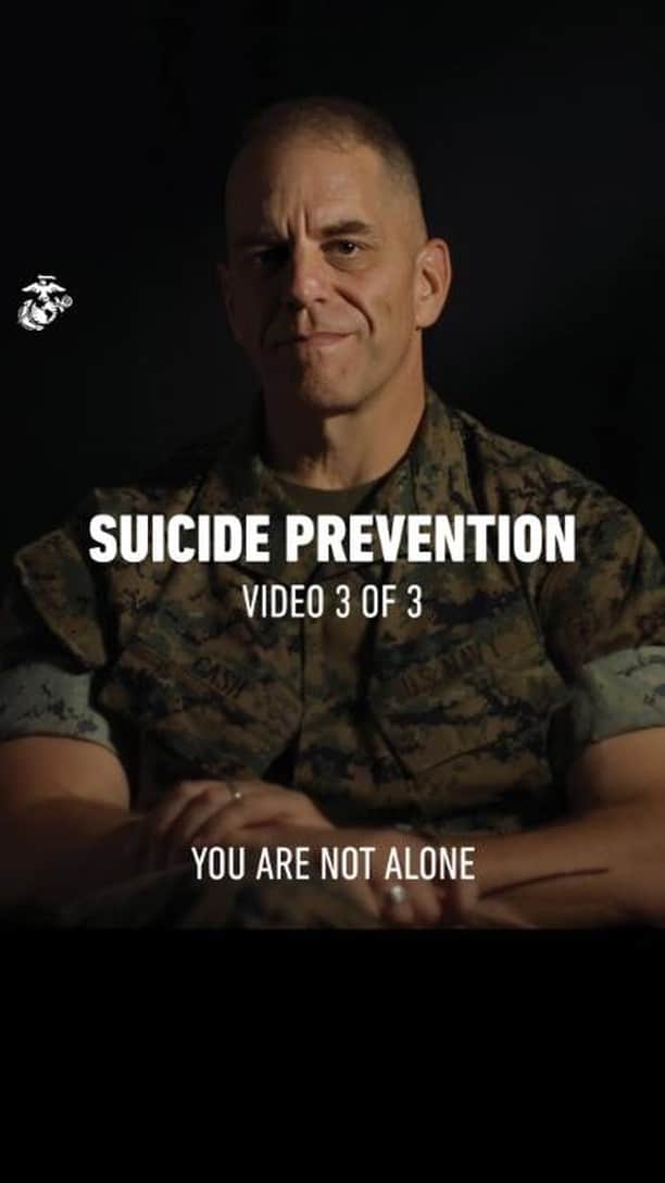 アメリカ海兵隊のインスタグラム：「Every Marine has a story, and they have different needs because of it. Knowing what to do or where to go isn't always easy, but it is the first step to getting help. The Marine Corps has a variety of resources to help those in need.   If you or someone you know is struggling, call 988 for the suicide and crisis hotline.   See the Mental Health Resources link in our bio for more information.   #Call988 #MentalHealth #SuicidePreventionAwareness」