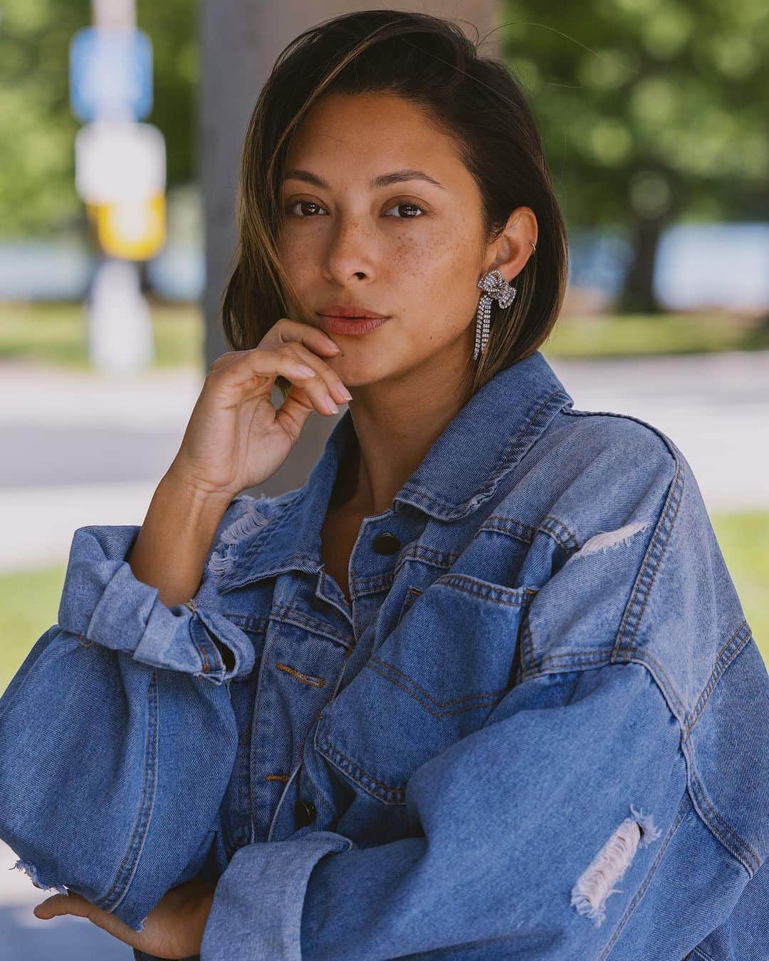 ジョーディン・テイラーのインスタグラム：「Fashion Faux Pas   📸 @samayide  👖 @addressedbyred」