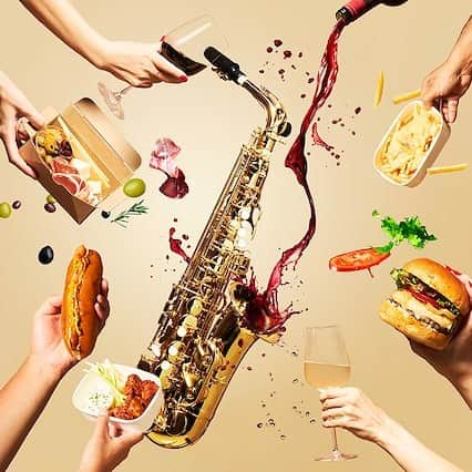 USAライス連合会のインスタグラム：「🎷3日間限定の音楽と食の祭典！カルローズのストリートフードも登場🍴  セント レジス ホテル 大阪では、 アメリカ食材とカルチャーを紹介するイベント🇺🇸 「セントレジス・ワイン＆ジャズフェスティバル - テイスト・オブ・アメリカ」 が開催されます。 ＜2023年10月27日（金）～29日（日）＞  当イベントでは、カリフォルニア米「 #カルローズ 」を使用したメニュー 🦐『アラスカ産シーフード カルローズライスボウル』🍚 がお手軽にいただけるストリートフードとして提供されます。 魚介の旨みがパラリとしたおコメに染み込んでいて、お酒にも合います😋  ジャズの生演奏に耳を傾け、アメリカを代表するワインやクラフトビールなどをアメリカのストリートフードとともに愉しむ、3日間限定の音楽と食の祭典。ぜひ心地よい週末の午後をお過ごしください🎶  ================================== 🍷セントレジス・ワイン＆ジャズフェスティバル - テイスト・オブ・アメリカ🎷 ==================================  🟪日時：2023年 10月27日（金）16:00～23:00 10月28日（土）13:00～23:00 10月29日（日）12:00～22:00  🟪会場： セント レジス ホテル 大阪　フレンチレストラン「ル ドール」1・2F 本町ガーデンシティ1Fエントランスホール  🟪受付：フレンチレストラン「ル ドール」1F テラス ※会場でのフード・ドリンクのご注文には、チケット購入が必要となっております。  🔻詳細は #セントレジスホテル大阪 【公式】Instagramにて @stregisosaka @gochisousa  . . #ルドール #ワインフェスティバル #ジャズフェスティバル #アメリカ料理 #アメリカ食材 #カルローズ米 #カルローズライス #カリフォルニア米 #アメリカ米 #ライスボウル #御堂筋グルメ #グルメフェス #USAライス連合会」