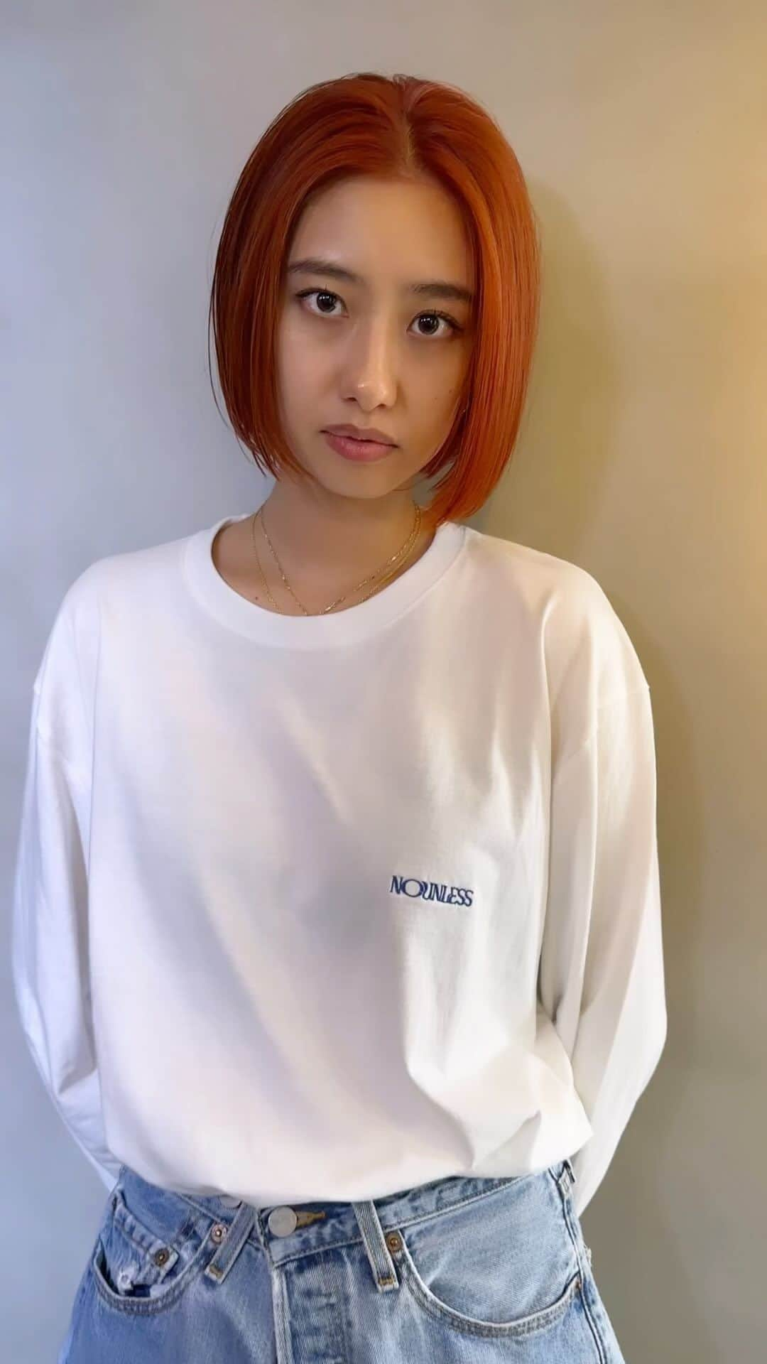 MORIYOSHIのインスタグラム：「MORIYOSHIのご予約はお早めに✂️  久しぶりの　@minori_nakada ちゃんをイメチェンしたよ🍊  こちらのオススメのメニューはカットブリーチカラートリートメントになります！  ブリーチの回数、予約するときのメニュー、料金、色落ちなどわからないことはご気軽にDMにてご相談下さい！  艶ハイトーンを体験したい方や 色落ちの綺麗なカラーはMORIYOSHIにお任せください💪  艶ハイトーンは育て方が大事です！」