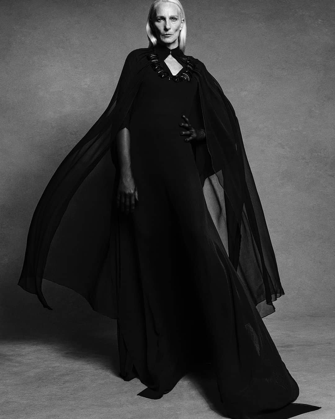 WOMEN / 360 Managementさんのインスタグラム写真 - (WOMEN / 360 ManagementInstagram)「ELISABETTA @elisabettadessy for @vanityfairitalia by @luigiandiango. Casting by @urbancastingnyc   #WOMEN360MGMT」9月26日 0時15分 - women360mgmt