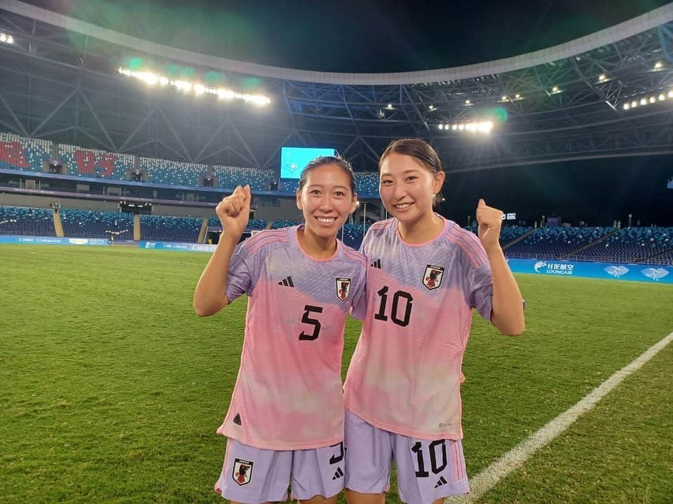 塩越柚歩さんのインスタグラム写真 - (塩越柚歩Instagram)「. vsネパール 8-0勝利🇯🇵✨ みんな今日もナイス！！  中２日でベトナム戦。 みんなでいい準備します！ 応援ありがとうございました✨  ©️JFA」9月26日 0時43分 - yuzuho_shiokoshi19