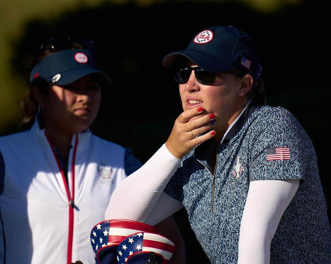 ジェニファー・クプチョさんのインスタグラム写真 - (ジェニファー・クプチョInstagram)「Always proud to represent the red, white, & blue and so honored to play alongside this incredible group on Team USA 🇺🇸 ❤️🤍💙 @thesolheimcup is the experience of a lifetime and I’m so grateful for the Solheim family and @pingtour for all that they do for women’s golf. Disappointed to be leaving Spain without the cup, but you better believe we’ll be after it again in 2024! 🏆🫡 #SolheimCup2023 @solheimcupusa」9月26日 1時04分 - jenniferkupcho