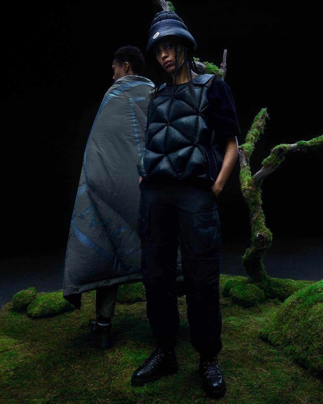のインスタグラム：「For the outdoors. For the metropolis. All terrains covered.   Zip-off sleeves, convertible shorts, keyring toggles, removable luminescent patches and a poncho blanket: conceptually-driven gear made for all terrains.   Moncler x Pharrell Williams now available on moncler.com.   #MONCLERPHARRELLWILLIAMS #MONCLERGENIUS  @pharrell」