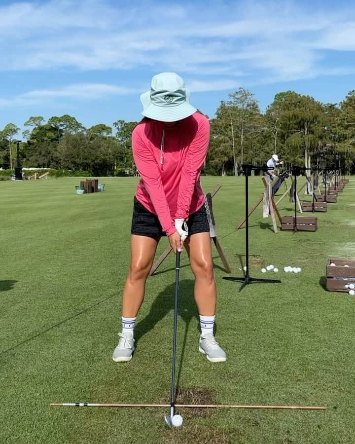 マリナ・アレックスのインスタグラム：「Great two weeks off!   Arkansas and Dallas next, birdies birdies birdies」