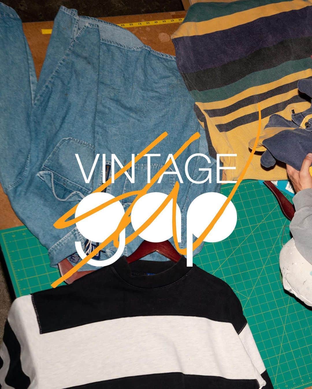 GAPのインスタグラム：「Tomorrow: Vintage Gap x @sean_wotherspoon drop #2 goes live 12am PT / 3am ET online. 10AM at Times Square, NY & The Grove, LA.  . Shop vintage Gap pieces pulled from shops around the world.」