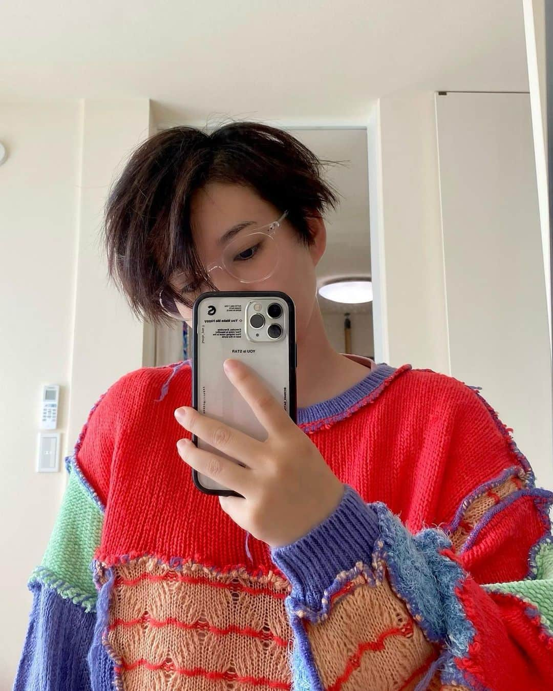 佐藤千亜妃さんのインスタグラム写真 - (佐藤千亜妃Instagram)「一目惚れニット届いた🧶 @f_lagstuf_f  #寝起き  AWはこれ着倒す!!!! #flagstuff #knit」9月26日 11時15分 - chiaki_sato0920