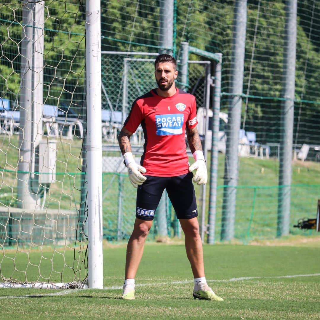 徳島ヴォルティスのインスタグラム：「🔜 熊本 | Training photo📸  #徳島ヴォルティス #vortis #Jリーグ #football」