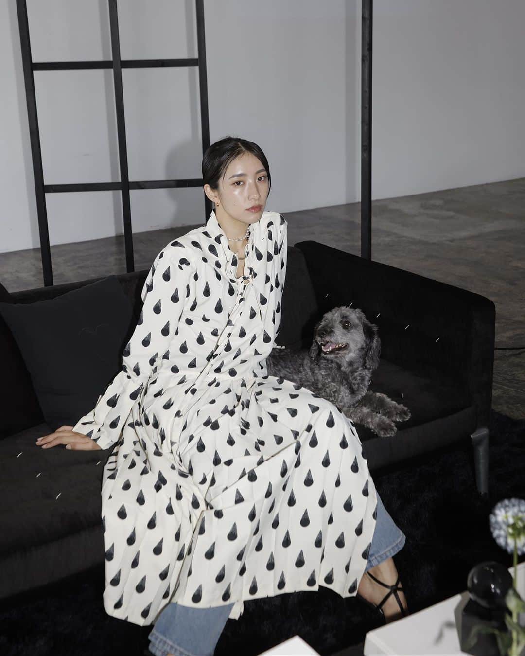 中田クルミのインスタグラム：「H&M Studio AW23 collection "Thrill Me" will launch on September 28🖤 #hmstudio @hm」