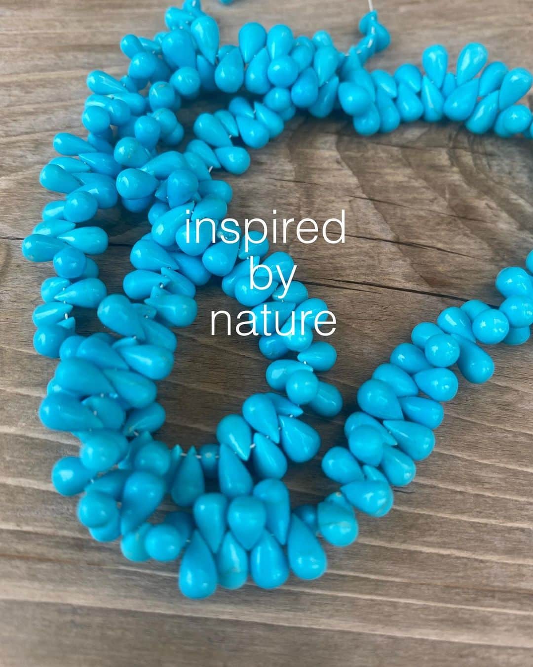 ミキアのインスタグラム：「Sleeping Beaty Turquoise 空の色 加工なしの綺麗なブルー @mikiajewelry #turquoise#natural#stone#nature#ターコイズ#てんねんせきぶれす」