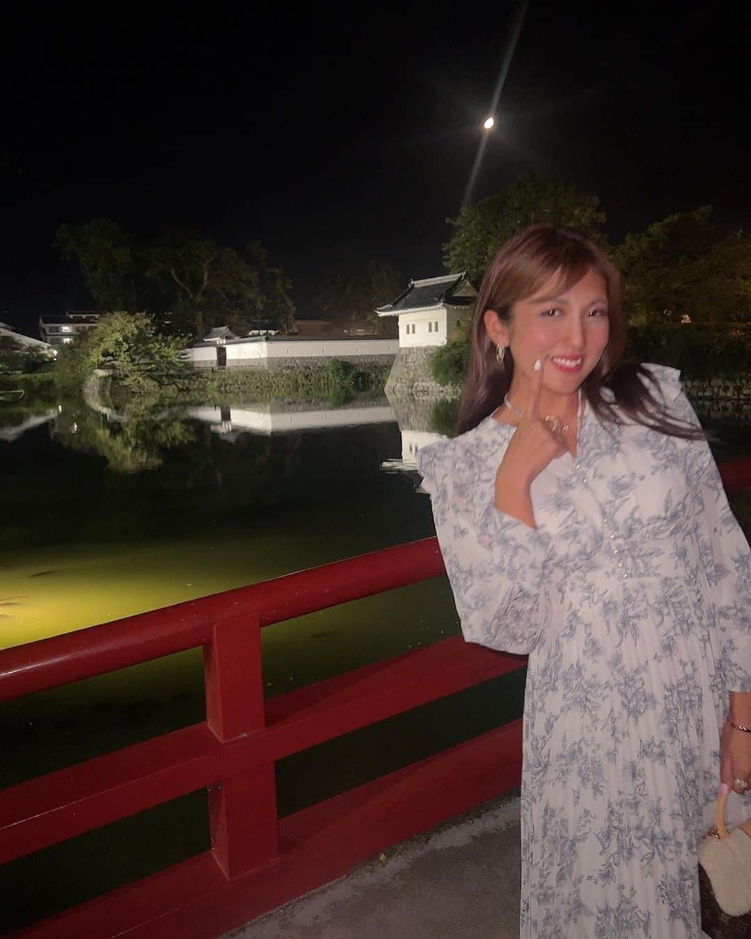 神谷麻美さんのインスタグラム写真 - (神谷麻美Instagram)「#姫 だよ💖👸🏯🌈💖✨️   #夜景 と #お城 💖🫶💖🪐⋆ ☄︎. ·˚ *✨️💖   #日本 💖🇯🇵💖✨️」9月26日 12時23分 - asamice428