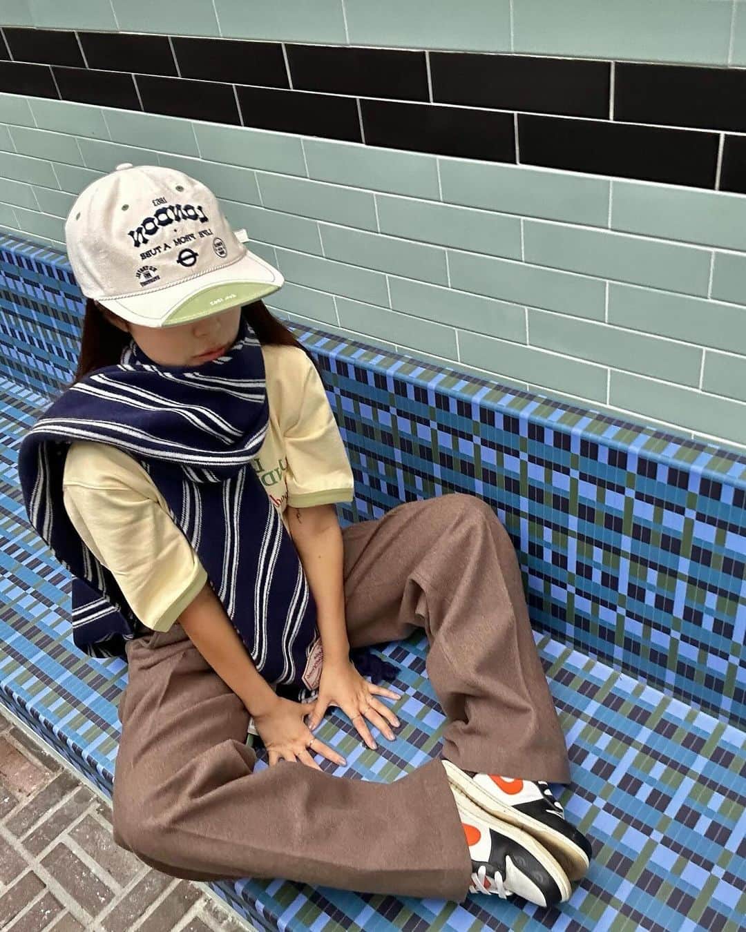ドヒさんのインスタグラム写真 - (ドヒInstagram)「🤎🍀🧢🧣🧸」9月26日 3時34分 - mdh0925_