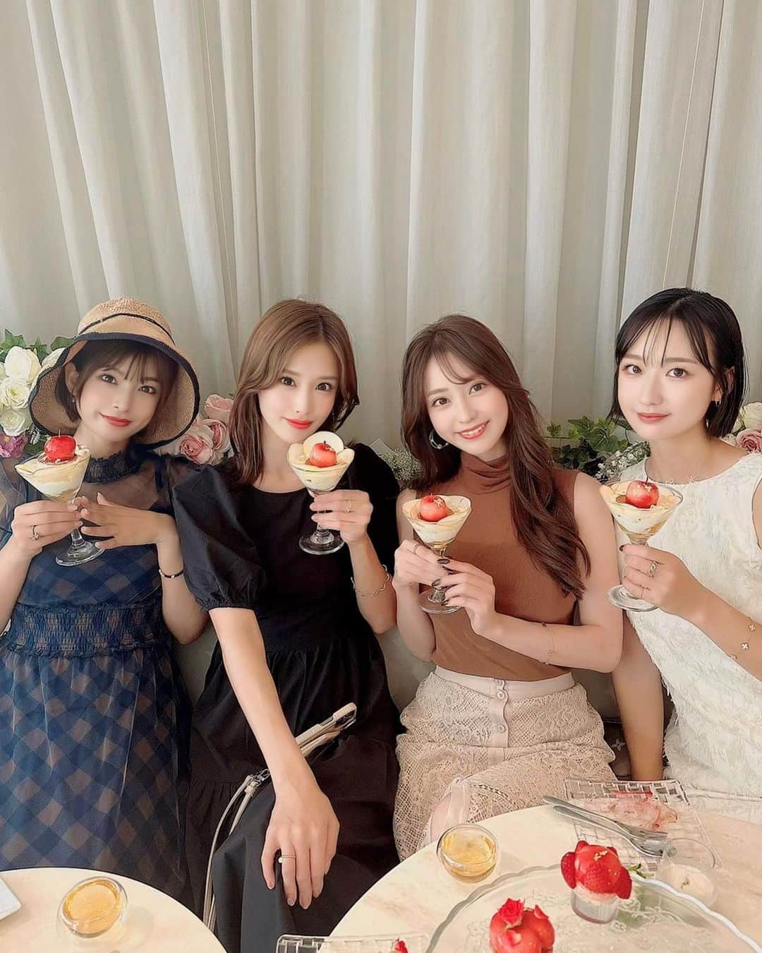 のインスタグラム：「この間🍎☕️  @moska_by_gingergarden」