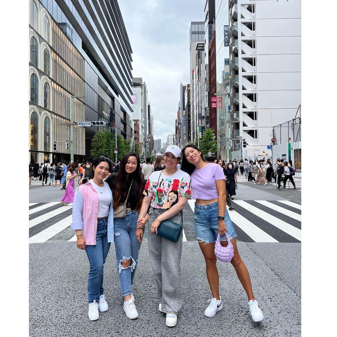 モリヤ・ジュタヌガーンのインスタグラム：「Girls food trip in #Tokyo  #FoodComa #foodie #momoriya」