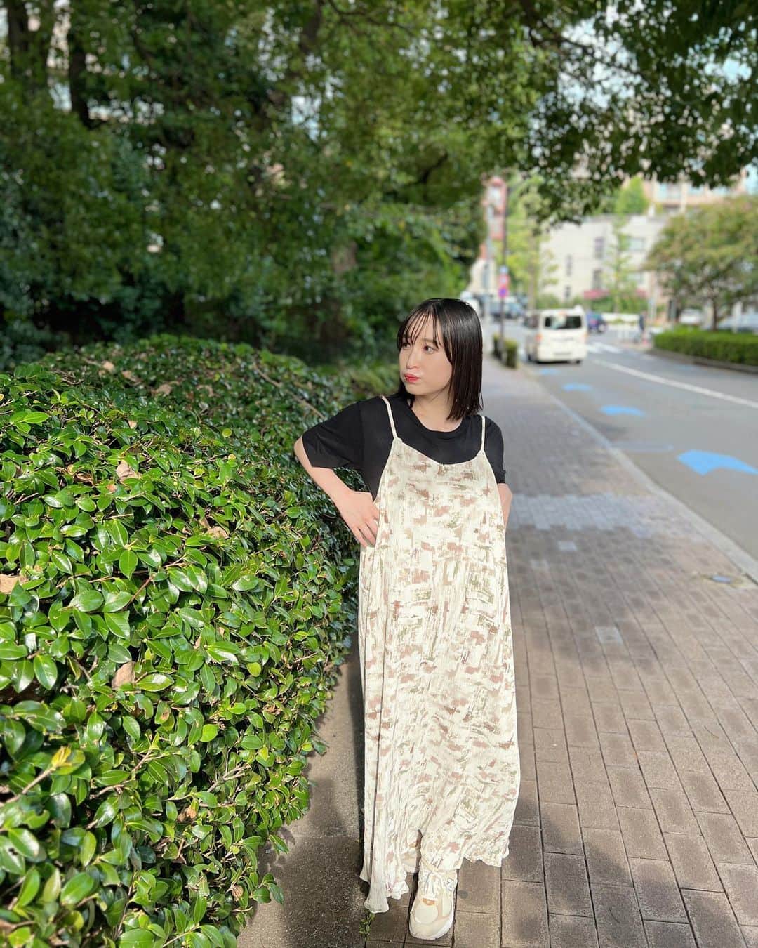 中崎絵梨奈さんのインスタグラム写真 - (中崎絵梨奈Instagram)「「負ける」「勝つ」よりも「乗り越える」  人と比べるより、自分を乗り越えながら進んでいける人になりたいです☁️  今日もみんなお疲れ様🐱」9月26日 20時29分 - nakazaki_erina