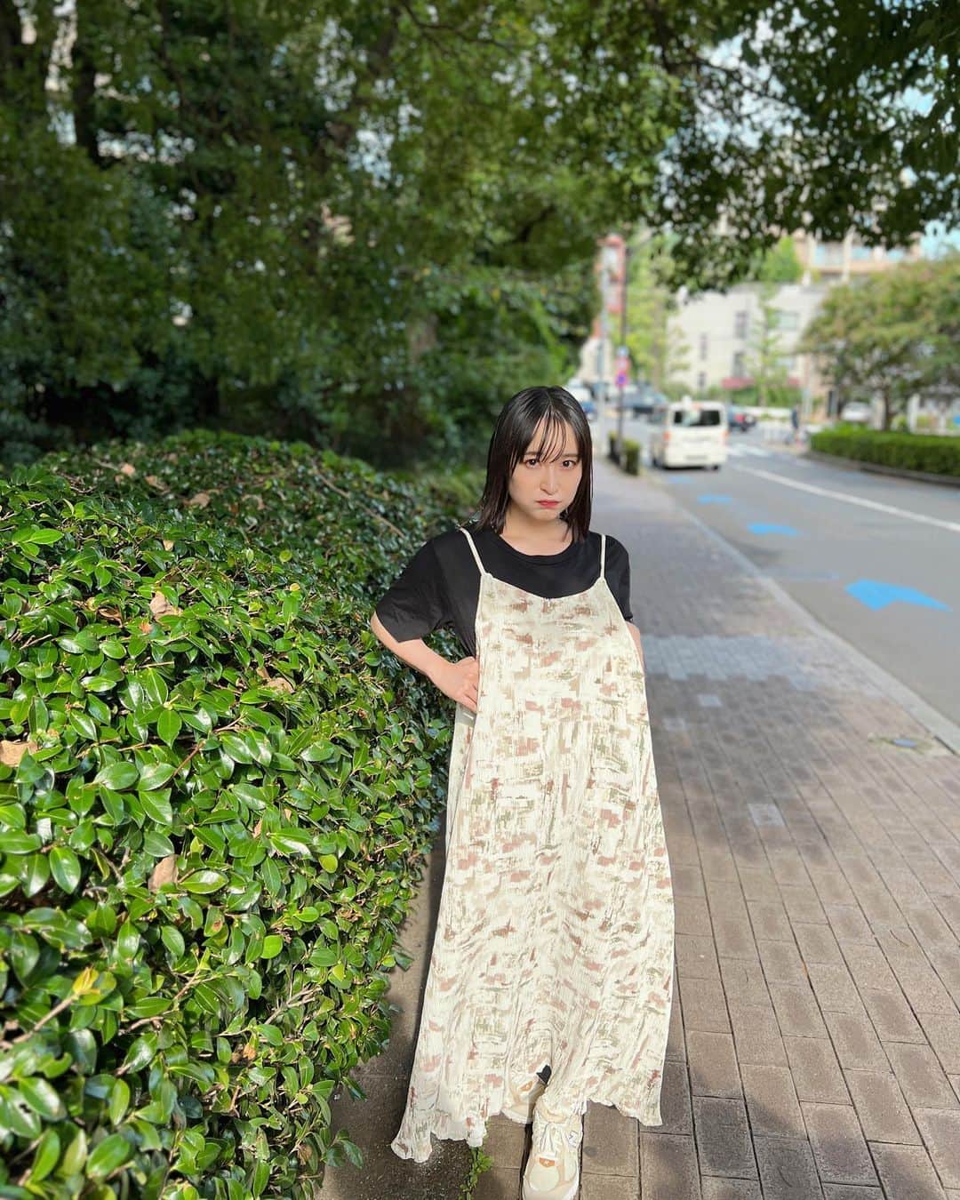 中崎絵梨奈さんのインスタグラム写真 - (中崎絵梨奈Instagram)「「負ける」「勝つ」よりも「乗り越える」  人と比べるより、自分を乗り越えながら進んでいける人になりたいです☁️  今日もみんなお疲れ様🐱」9月26日 20時29分 - nakazaki_erina