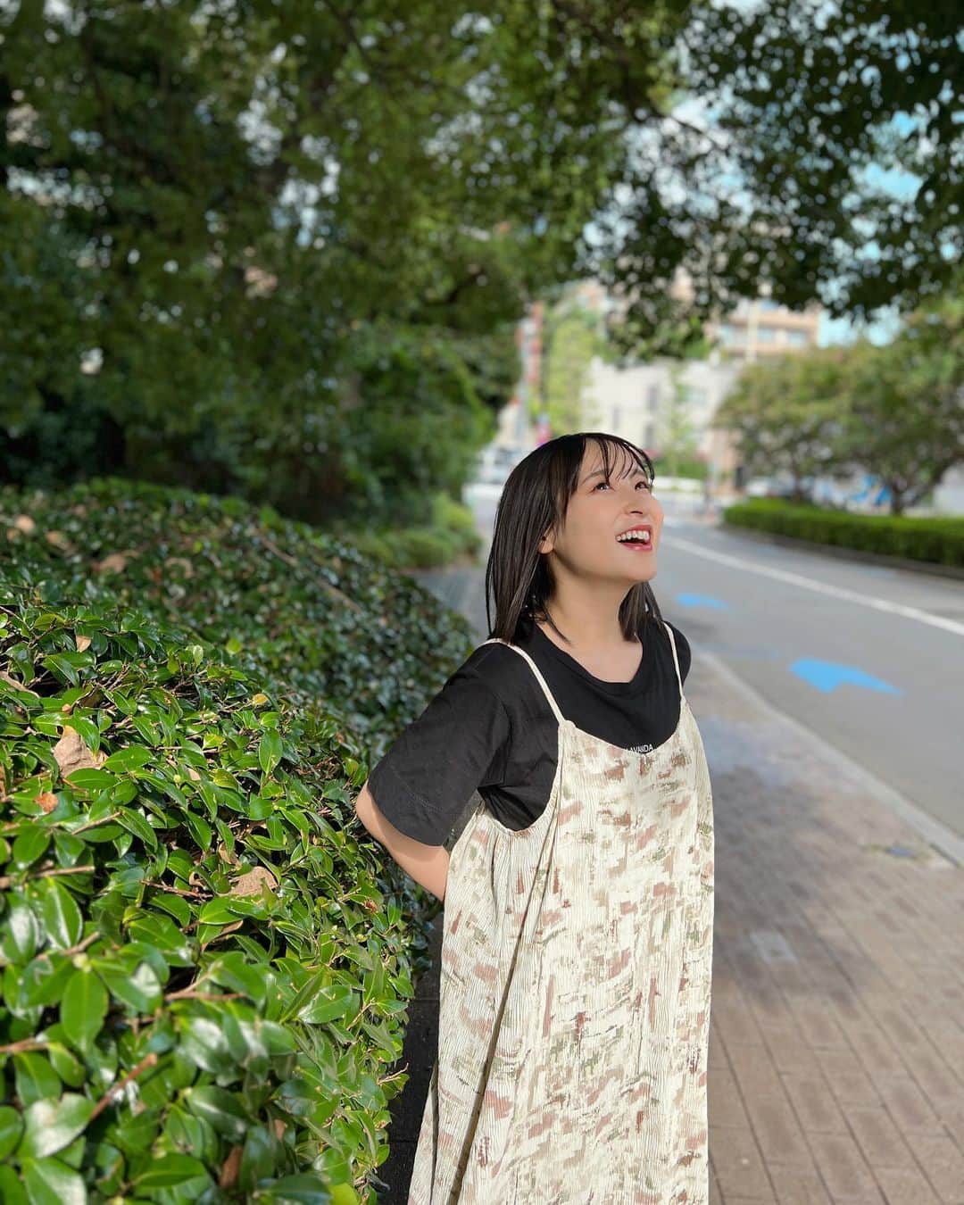 中崎絵梨奈さんのインスタグラム写真 - (中崎絵梨奈Instagram)「「負ける」「勝つ」よりも「乗り越える」  人と比べるより、自分を乗り越えながら進んでいける人になりたいです☁️  今日もみんなお疲れ様🐱」9月26日 20時29分 - nakazaki_erina