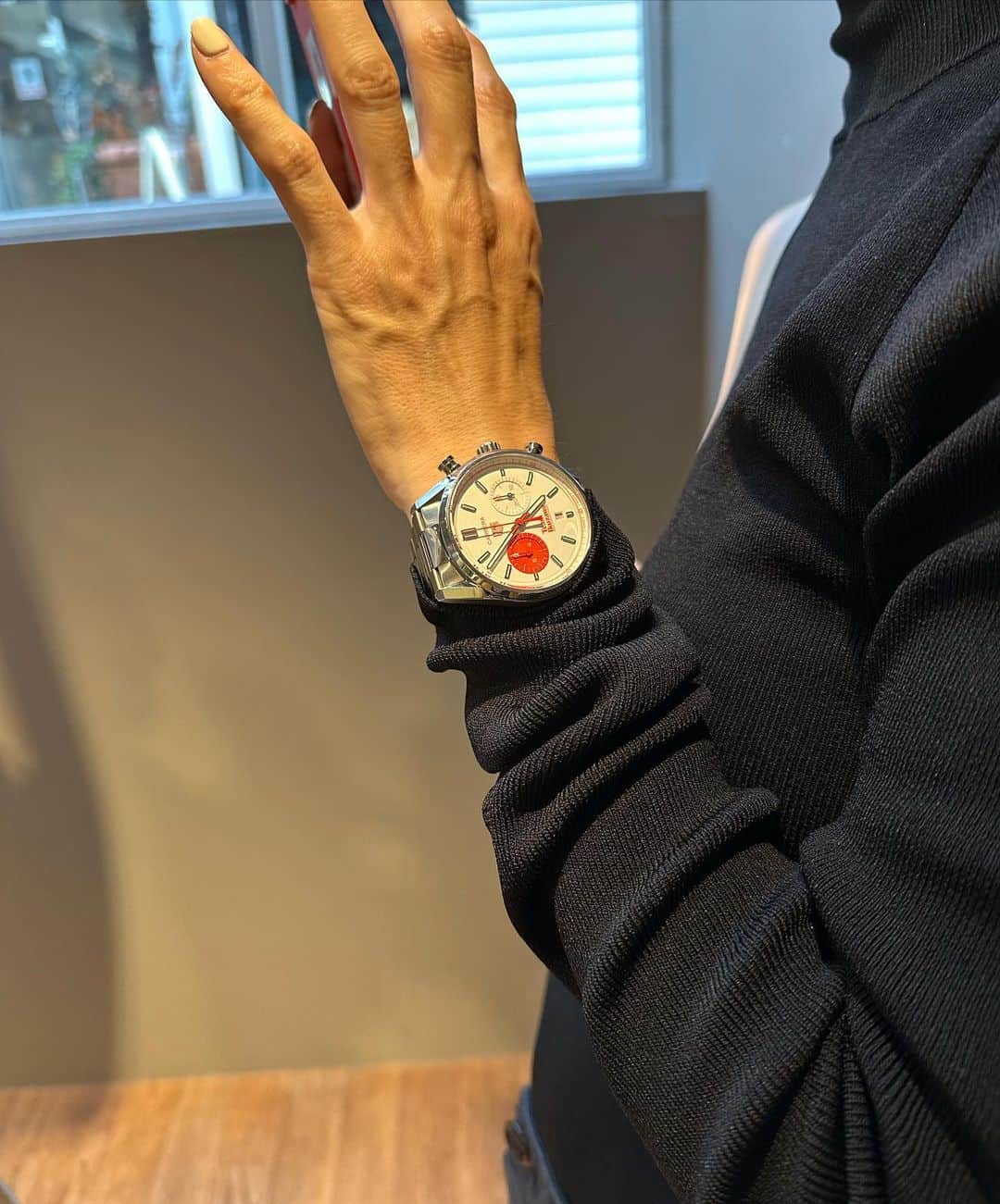 ループウィラーさんのインスタグラム写真 - (ループウィラーInstagram)「176/250👍😎 . . #teamikuzawa #porsche #porschecarrera6 #porsche906 #tagheuer #bamford」9月26日 20時30分 - loopwheelerss