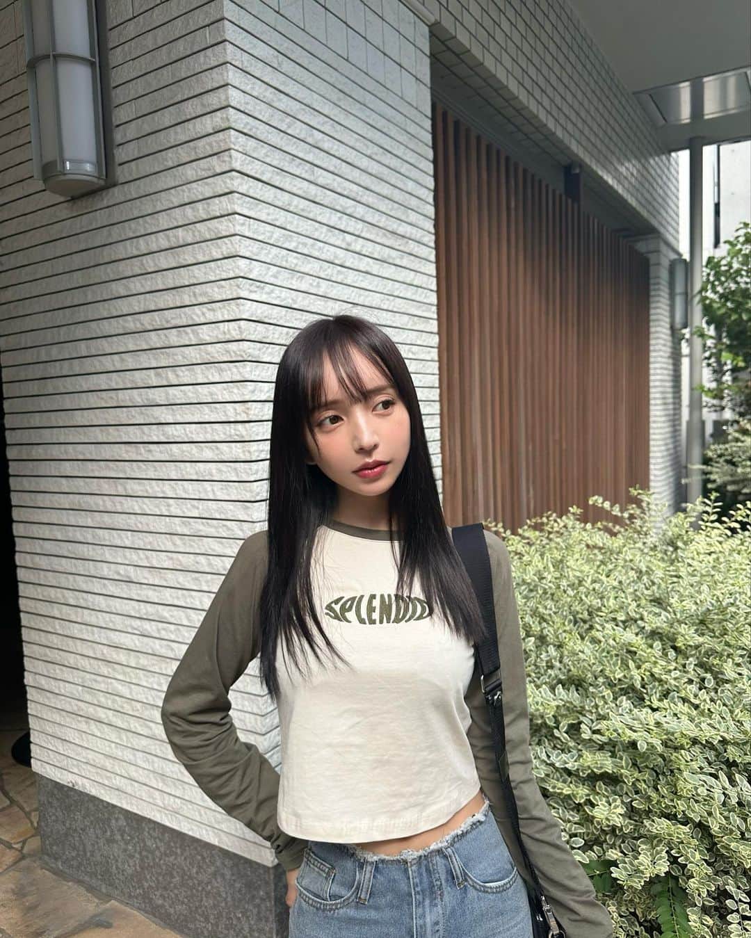 平尾優美花（ゆみちぃ）さんのインスタグラム写真 - (平尾優美花（ゆみちぃ）Instagram)「@shein_japan 購入品。 このデニムが超超超超HIT❤️‍🔥❤️‍🔥 履きやすさとシルエットが好みすぎてお気に入りデニムにランクインしました🫶🏻  クロップド丈が可愛いトップスも一気に今っぽくなるね🌵  商品番号⬇ 17786811 11664735  今回も、クーポンコード用意してもらったよ☺︎  クーポンコード：LOVEDAZY271 お買い上げ金額1～5,999円まではセール価格より15%OFF、6,000円以上は20%OFFが適用される。 10月末日まで！  @dazy_fashion #SHEINDAZY#DAZY#SHEINforAll#ootd#148cmコーデ」9月26日 20時38分 - hirao_yumika