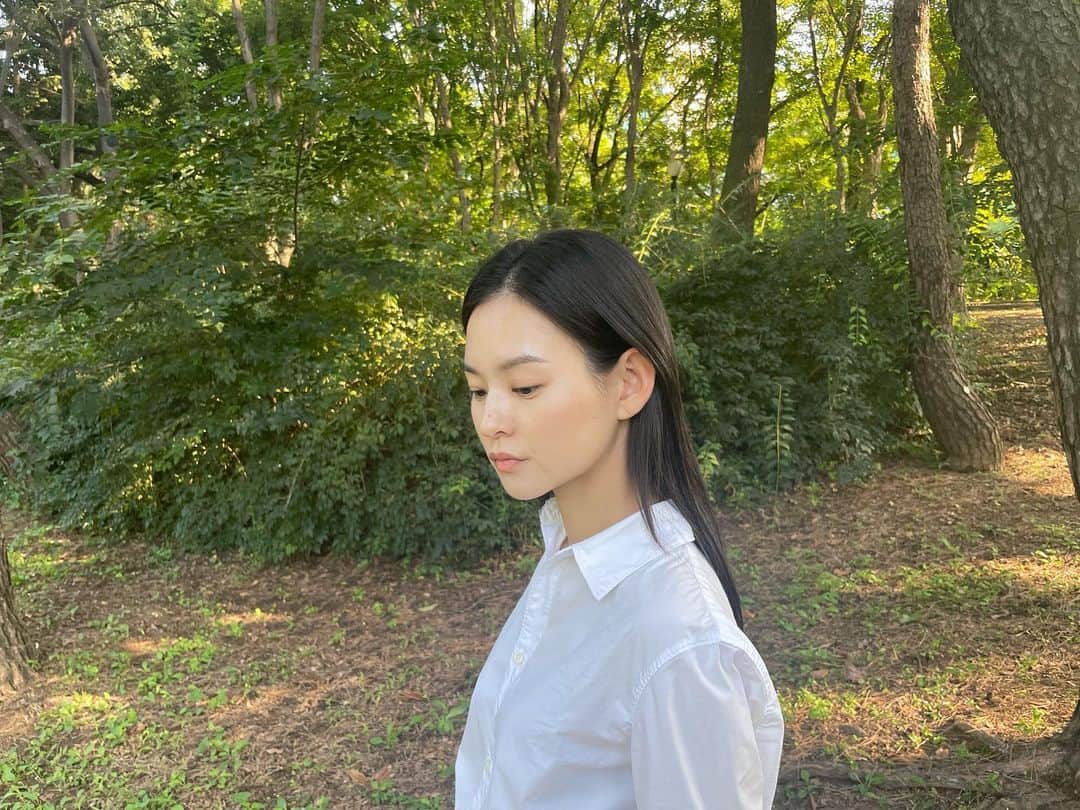 キム・ユネのインスタグラム：「🤎🍃🪵🍂🍵」