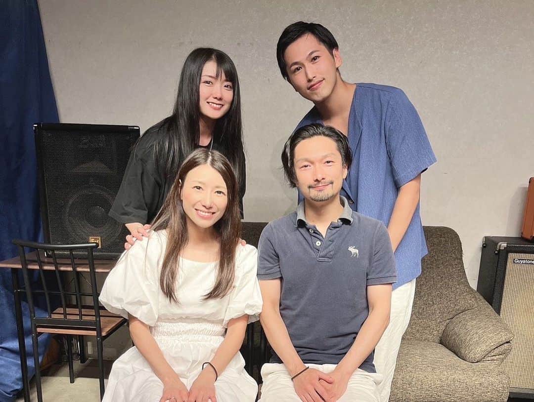 加藤あやのさんのインスタグラム写真 - (加藤あやのInstagram)「いよいよ今週！ 朗読劇「 #記憶観覧車　」  本当に好きな作品で、このメンバーで出来ることを本当に幸せに思います！  9/28 19:00 9/30 12:00,18:00 10/1 15:00 会場:赤坂πTOKYO  母の死、父の記憶の損失、姉と母の亀裂、弟の愛、どこかにありそうな1つの家族の在り方。  逆班の 「夏砂に描いた」 も必見です！  皆さまのご来場お待ちしております😳✨」9月26日 20時44分 - ayano_kato929