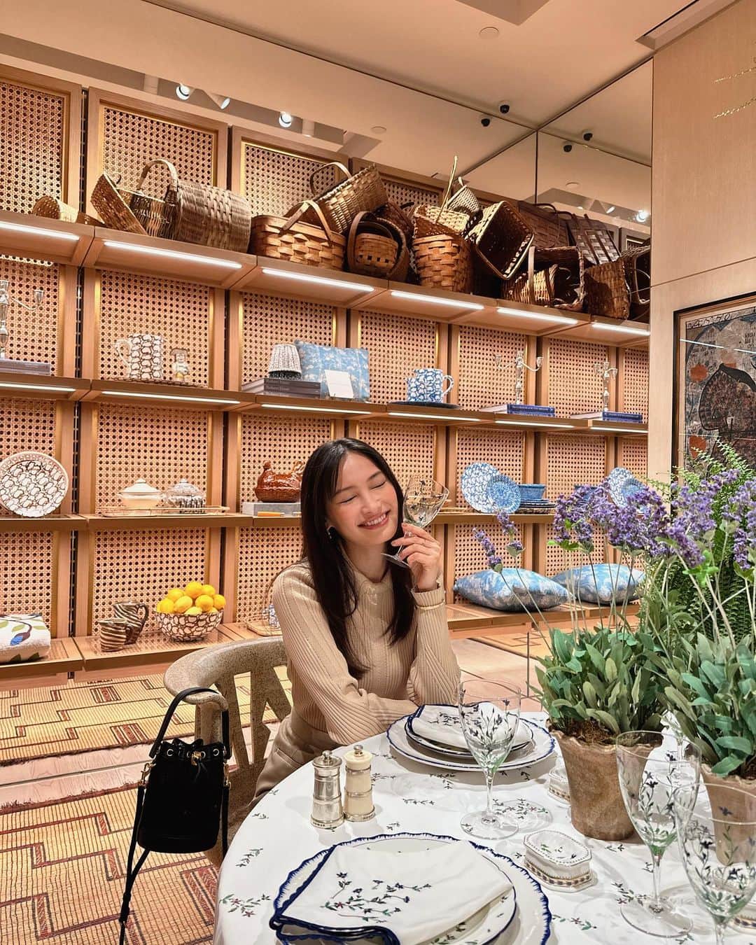 大政絢さんのインスタグラム写真 - (大政絢Instagram)「NYC💚  思い出☁️☁️☁️  #toryburch」9月26日 20時56分 - aya_omasa_official